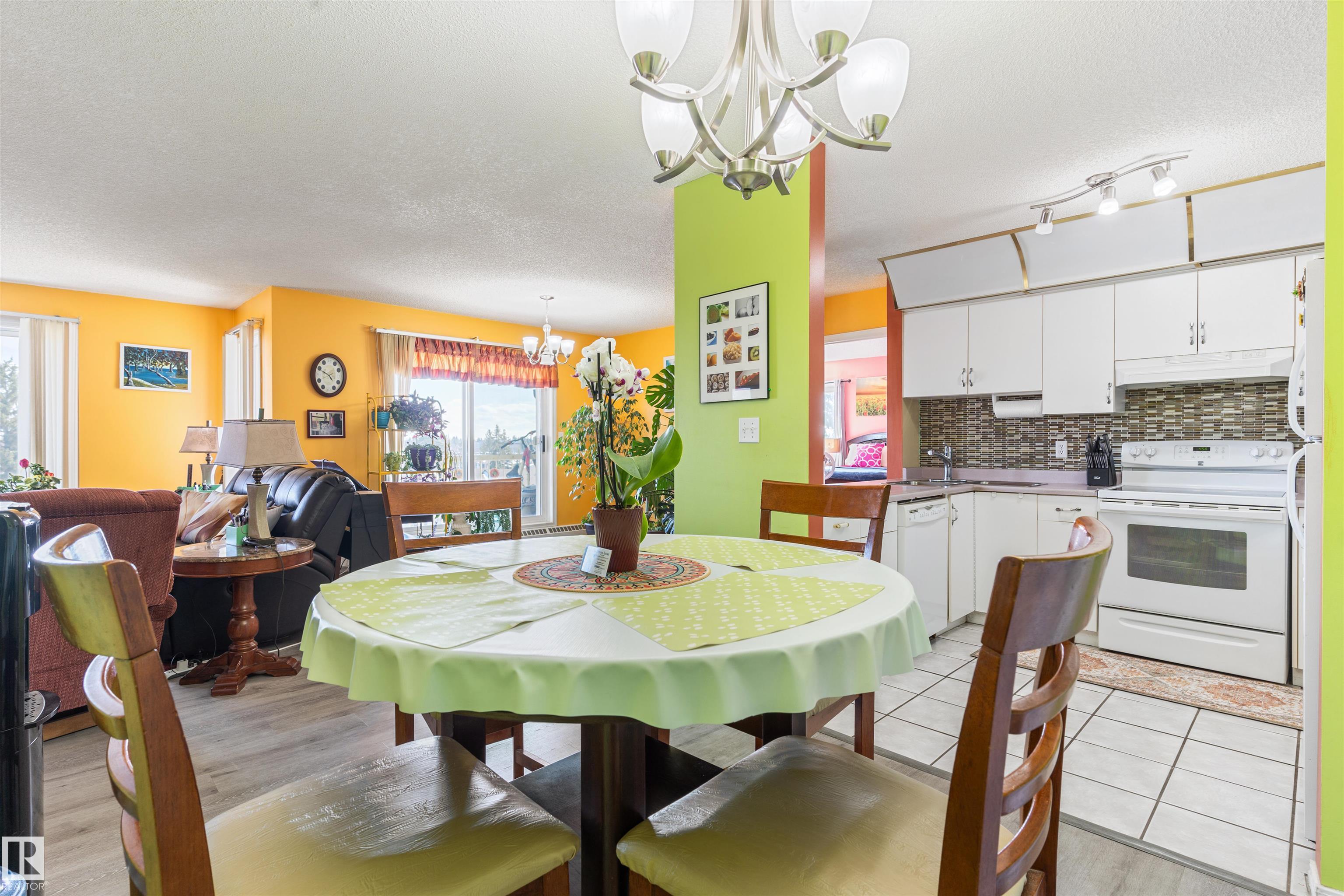 Photo 14 at 403 - 18020 95 Avenue NW, La Perle, Edmonton