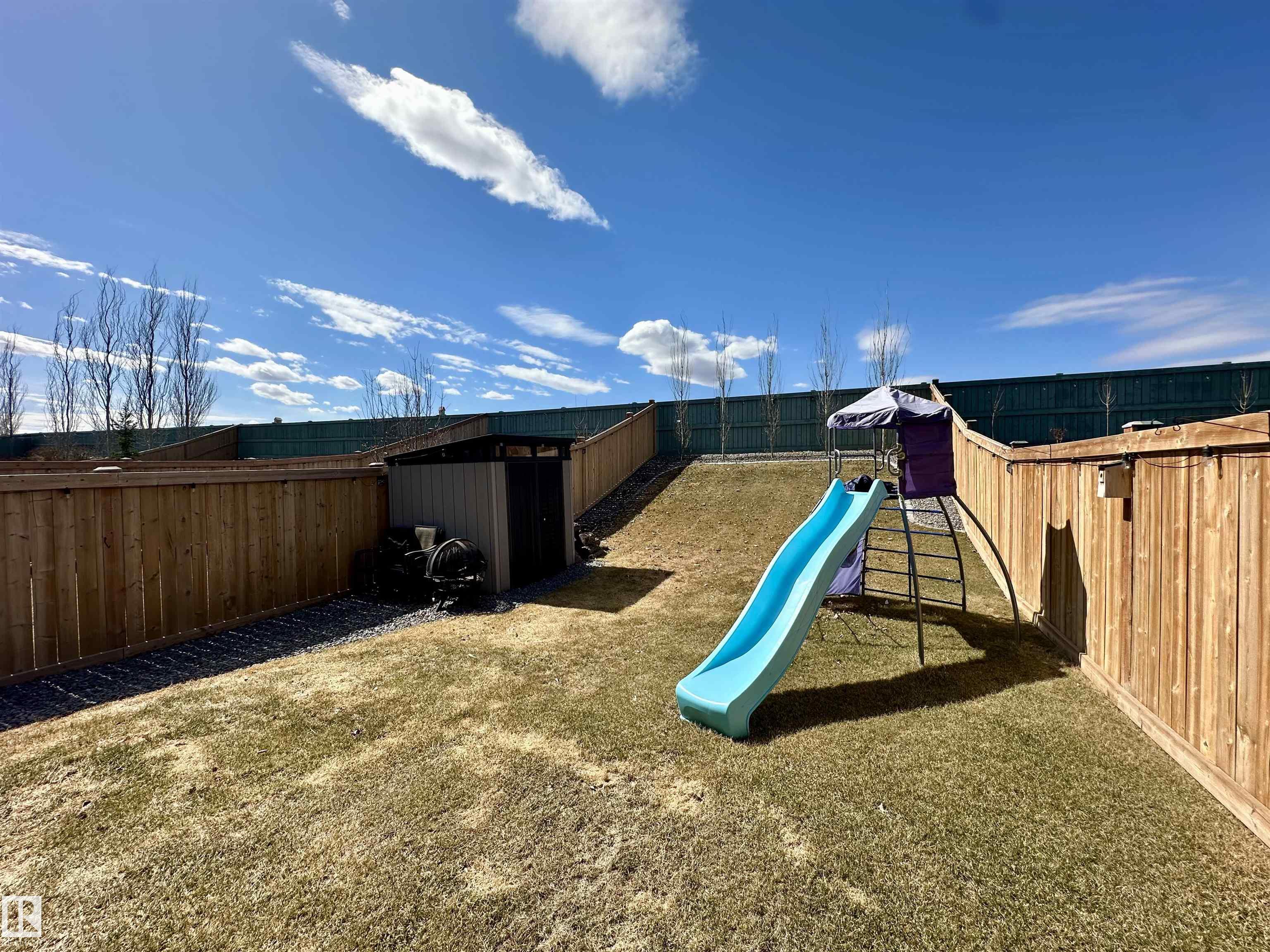 https://zimg.paragon.ice.com/ParagonImages/Property/PM/RAE/225395756/58/0/0/0df1496000e44a75973767b2d22e02ad/1/61f38530b8f6c677c3c899ada4e7d9a0/225395756-13cf2264-64f5-4f77-b0a3-09cc2abeadb3.JPG