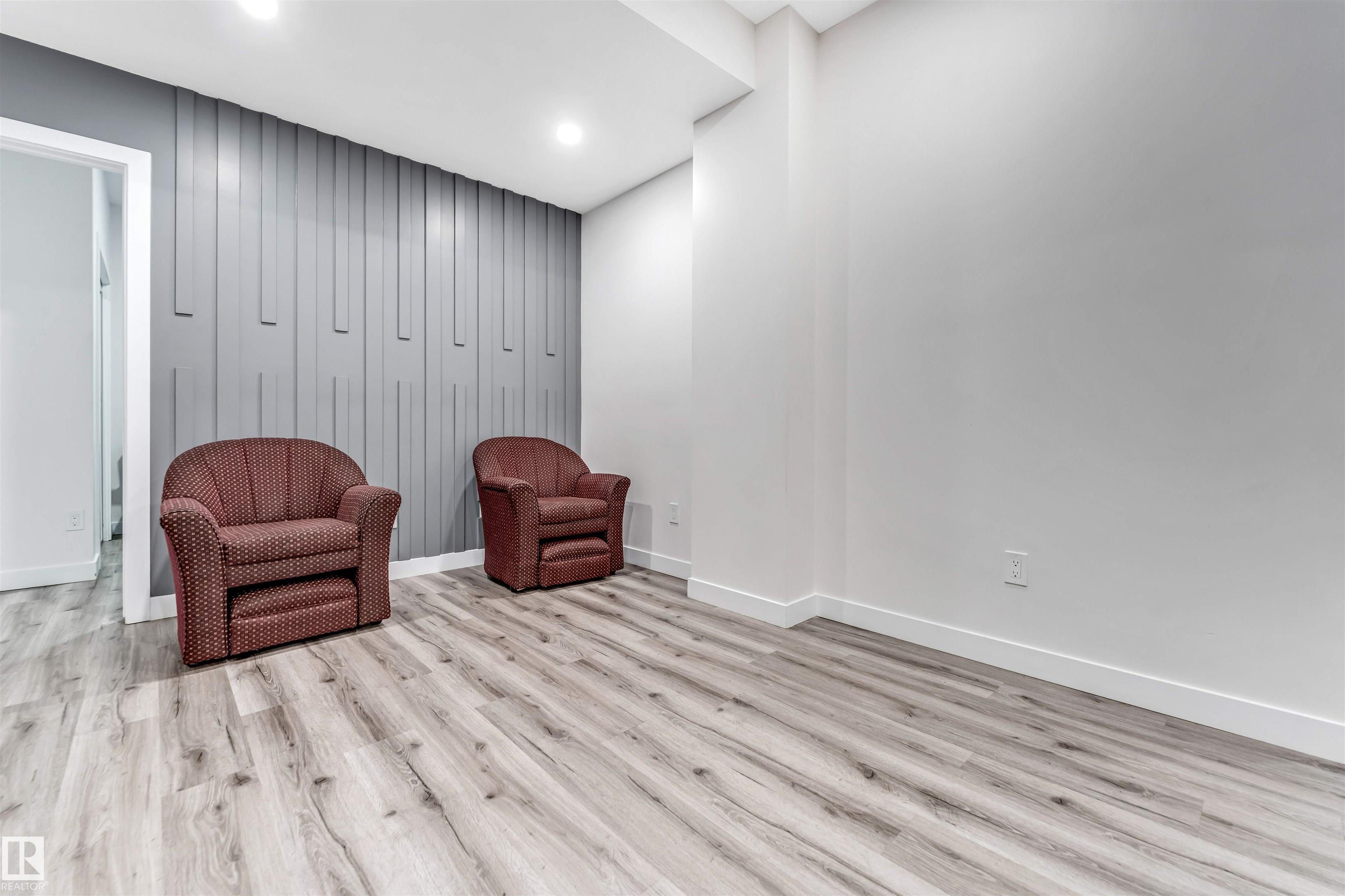 Photo 46 at 1522 17 Avenue NW, Aster, Edmonton