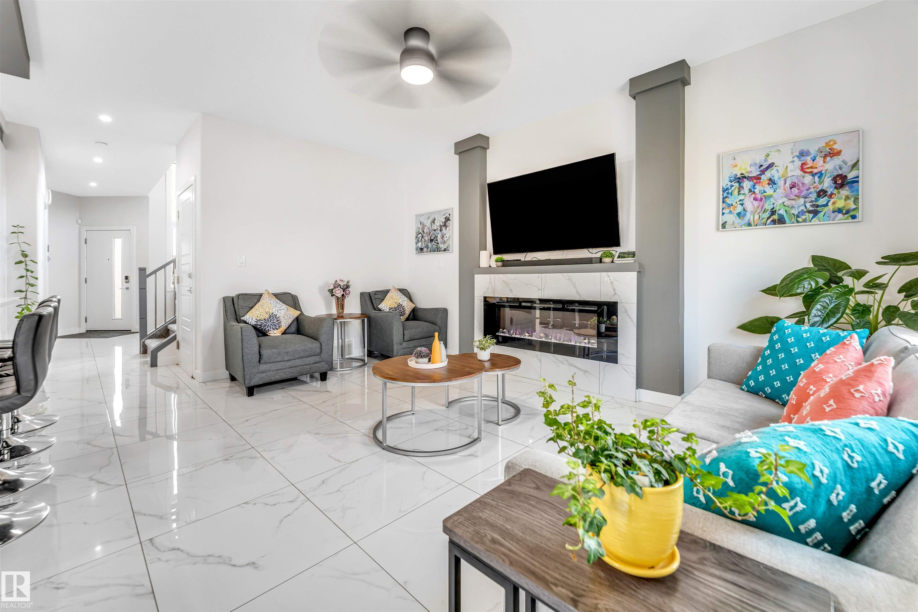 Photo 8 at 1522 17 Avenue NW, Aster, Edmonton