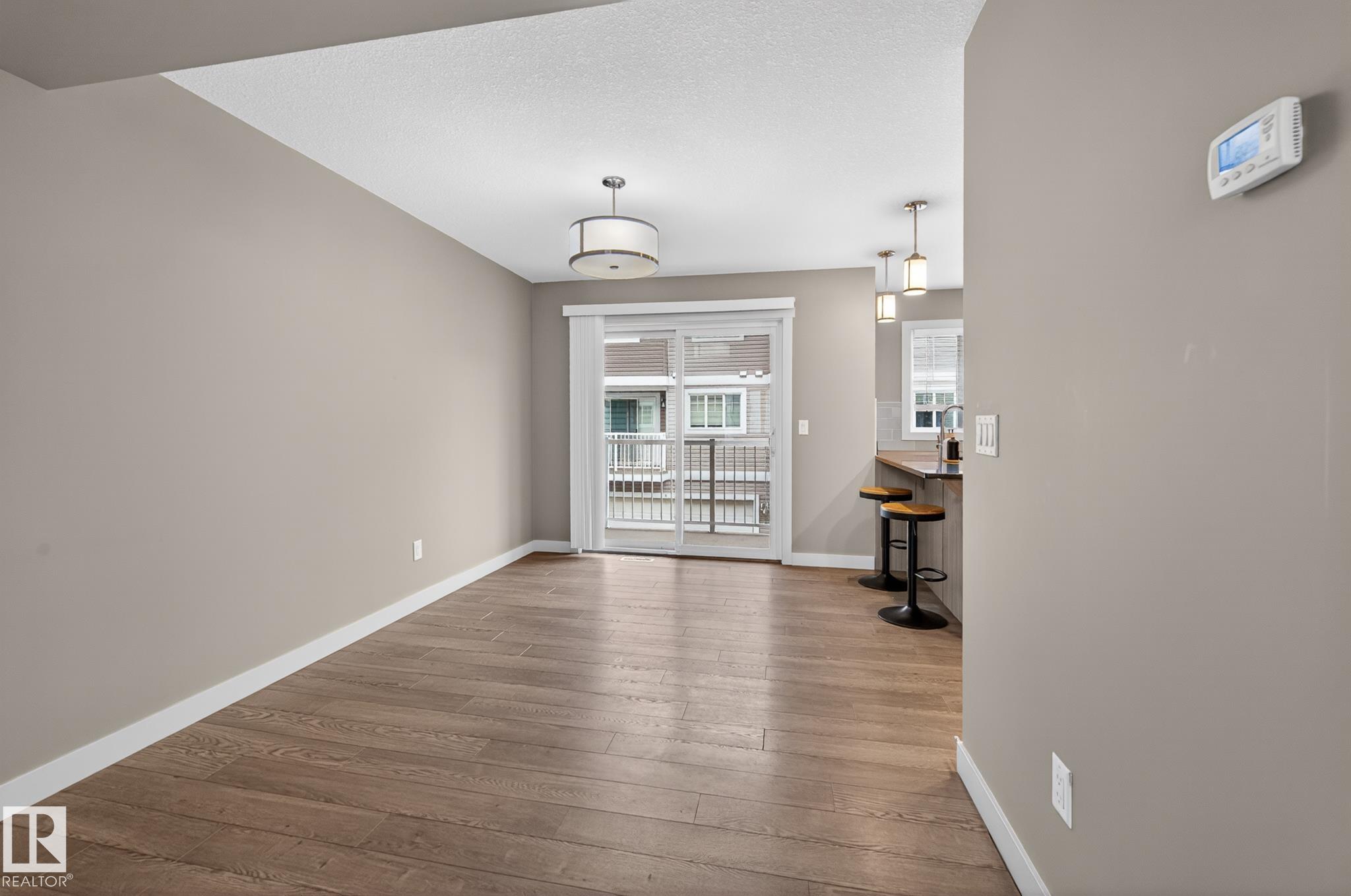 Photo 12 at 31 - 5203 149 Avenue NW, Casselman, Edmonton