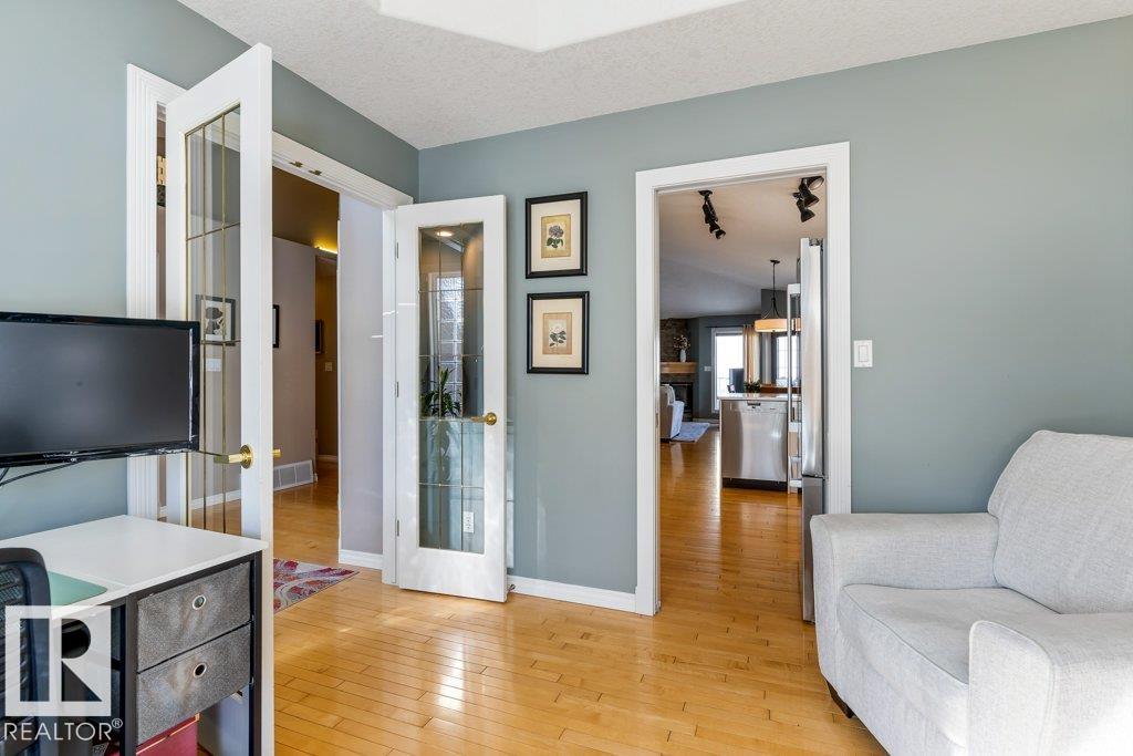 Photo 8 at 1659 Welbourn Cove NW, Wedgewood Heights, Edmonton