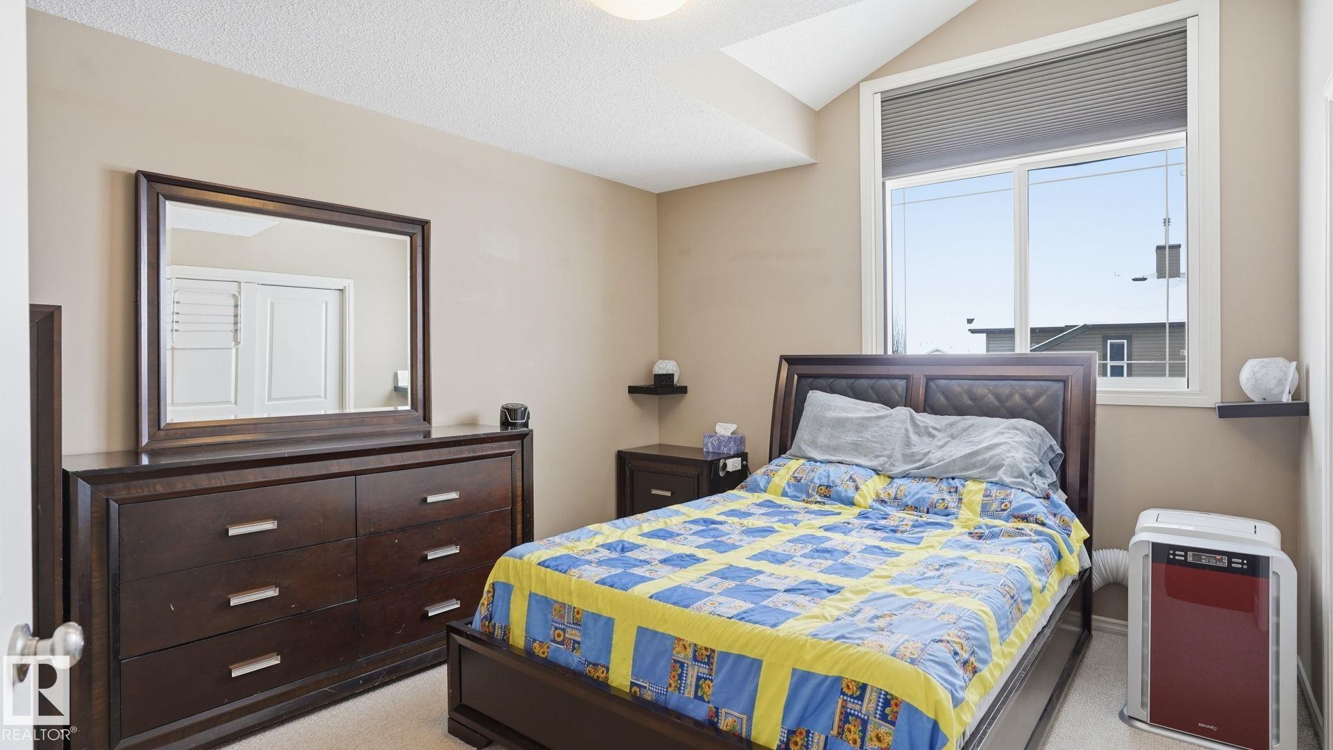 Photo 17 at 29 - 9511 102 Avenue NW, Morinville