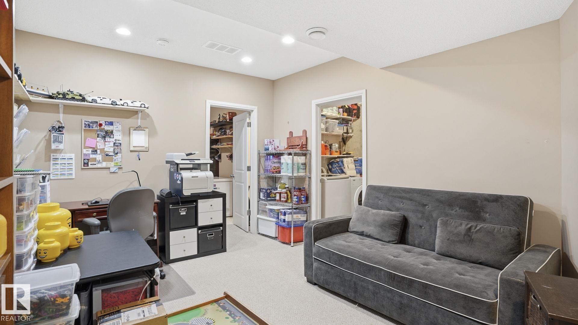 Photo 23 at 29 - 9511 102 Avenue NW, Morinville