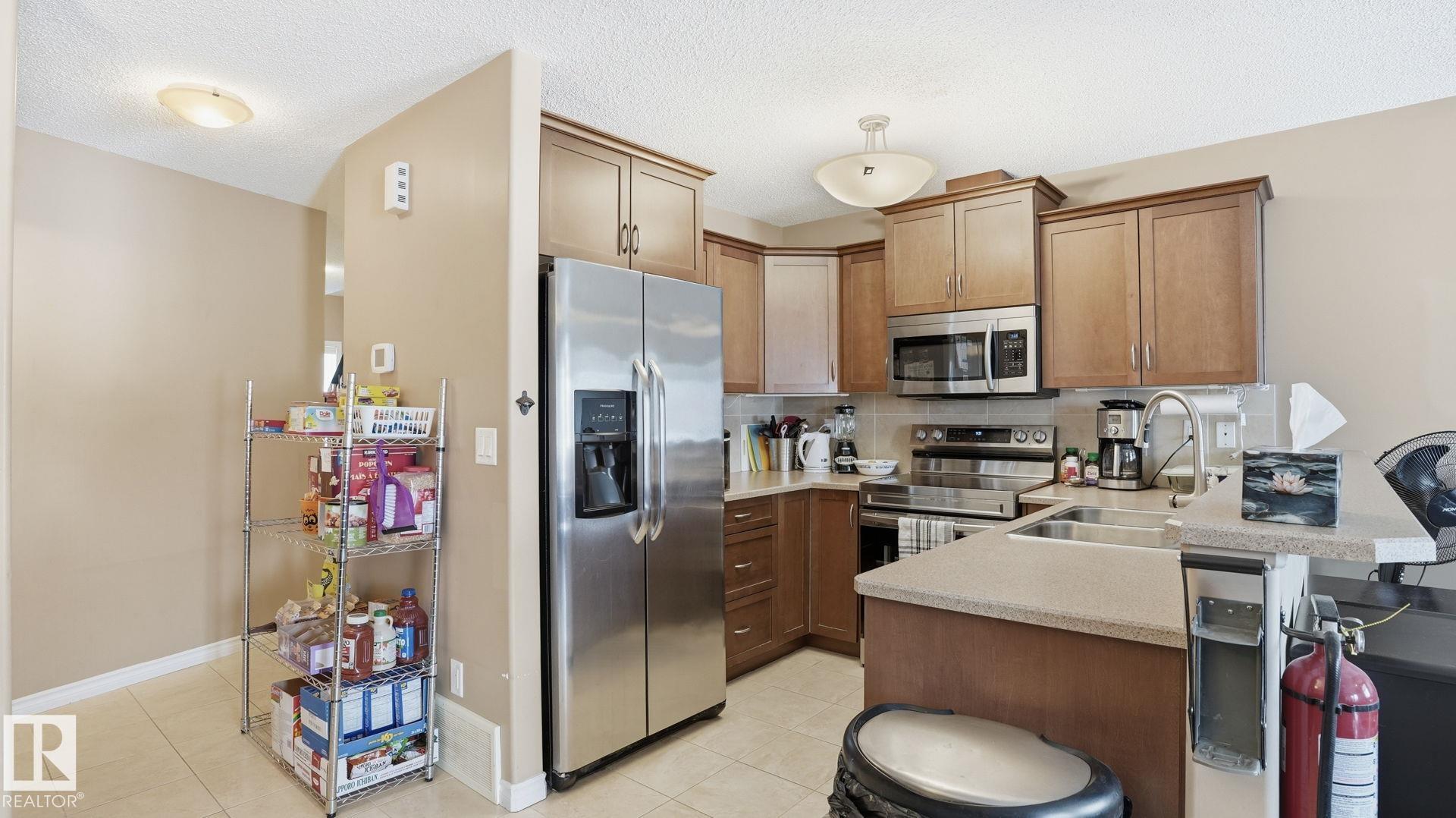 Photo 8 at 29 - 9511 102 Avenue NW, Morinville