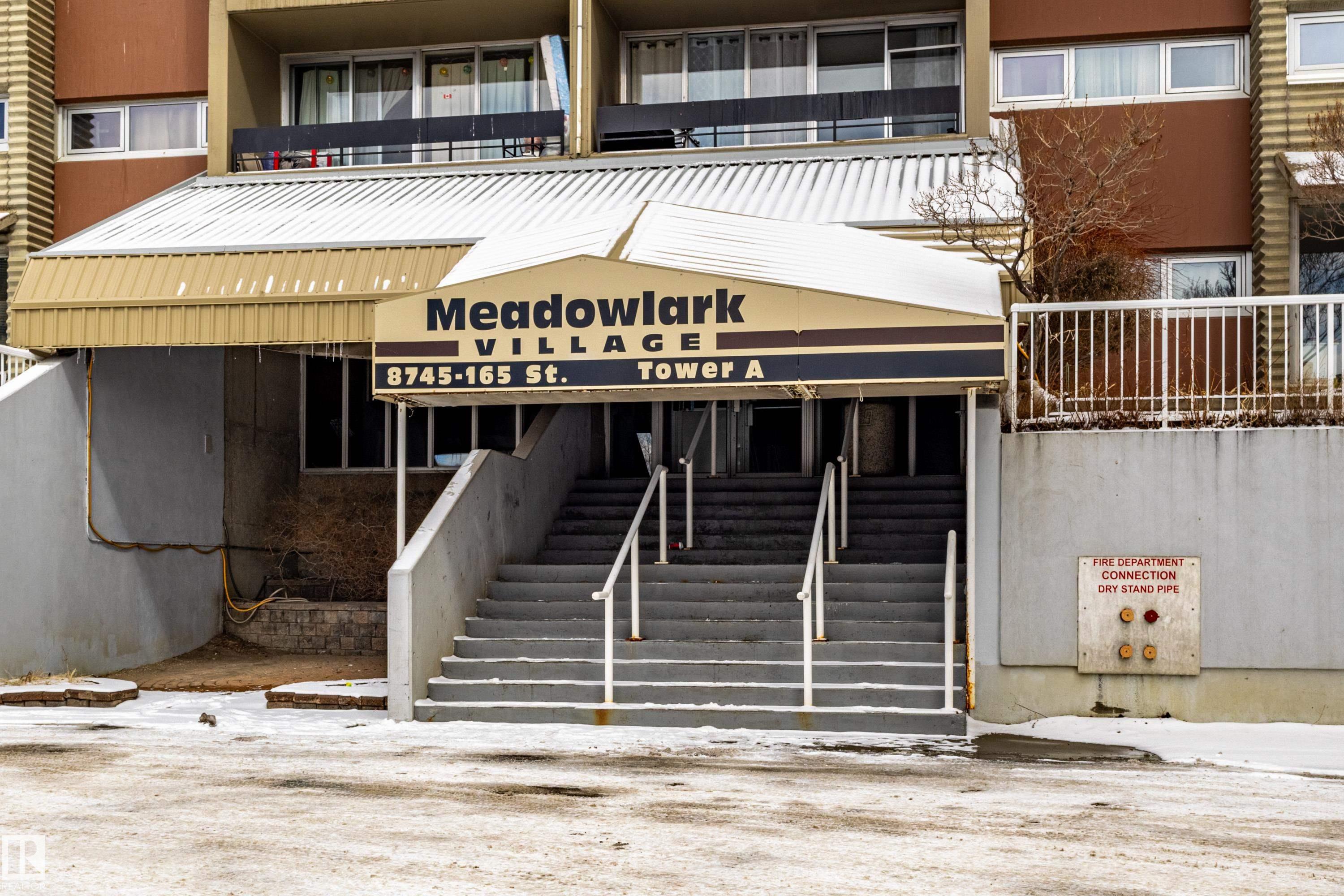 37 - 8745 165 Street NW, West Meadowlark Park, Edmonton