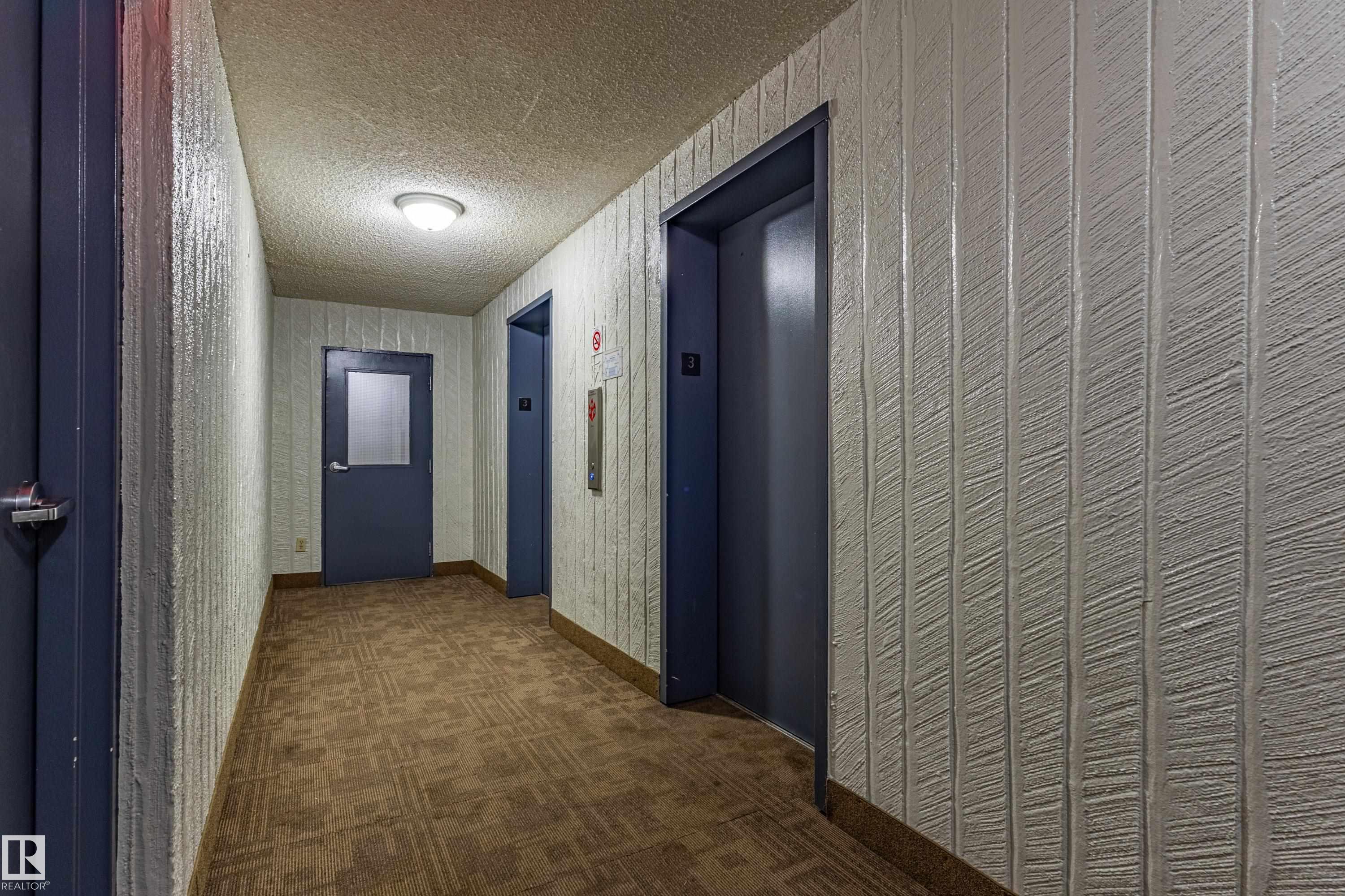 Photo 32 at 37 - 8745 165 Street NW, West Meadowlark Park, Edmonton