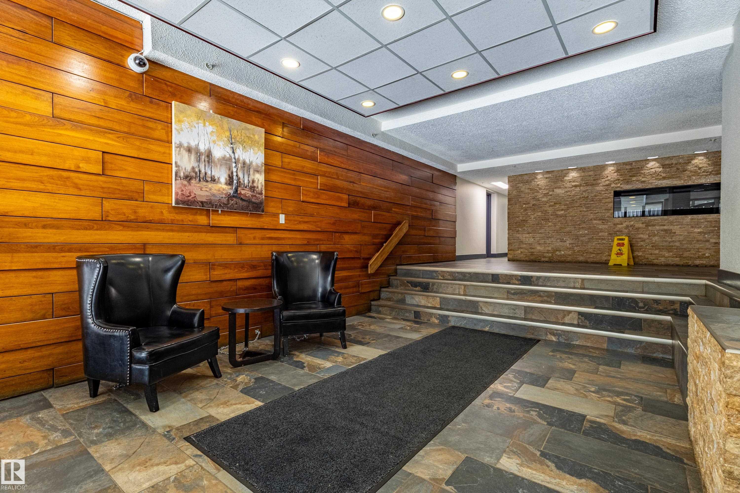 Photo 34 at 37 - 8745 165 Street NW, West Meadowlark Park, Edmonton