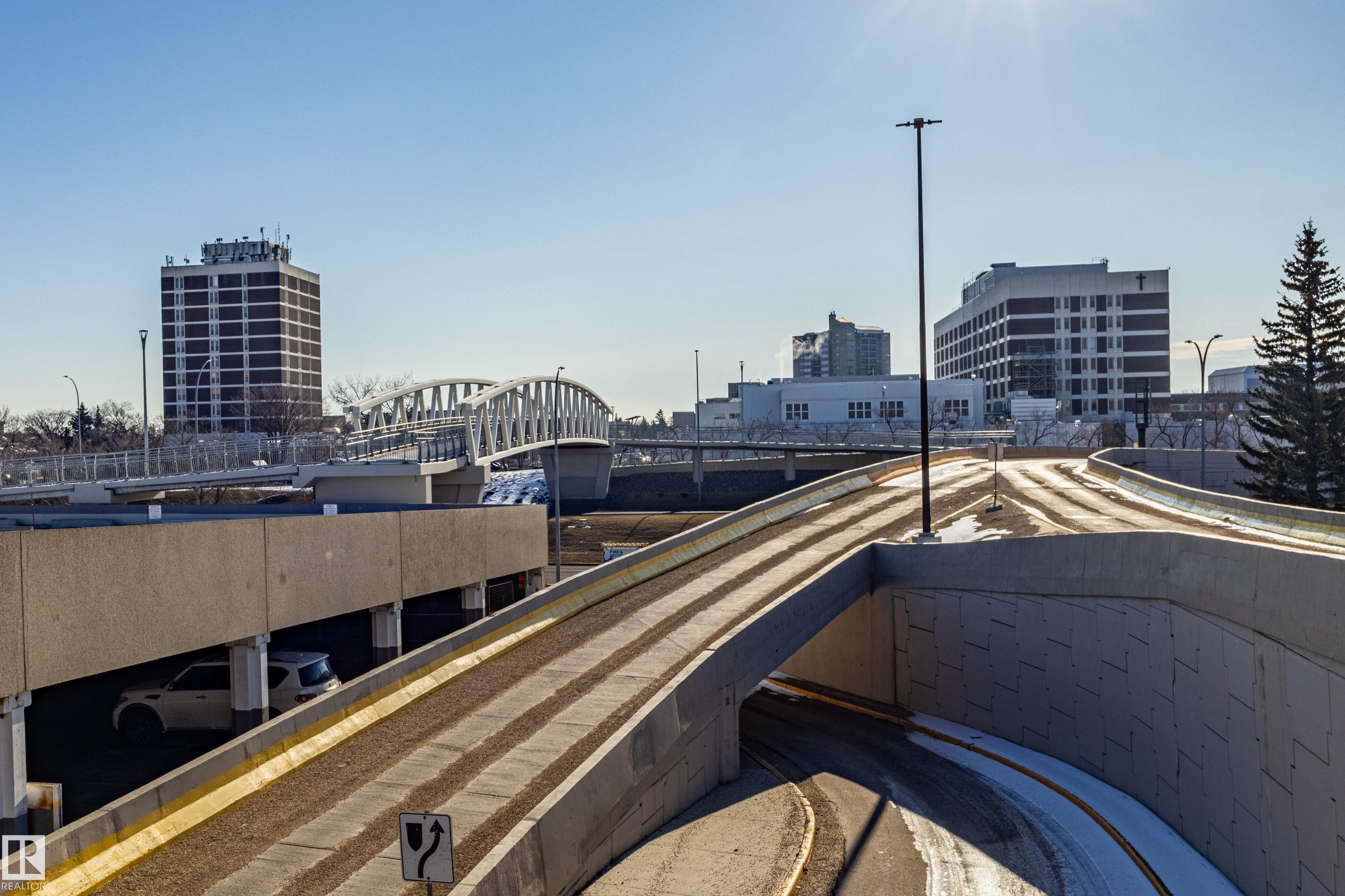 Photo 39 at 37 - 8745 165 Street NW, West Meadowlark Park, Edmonton