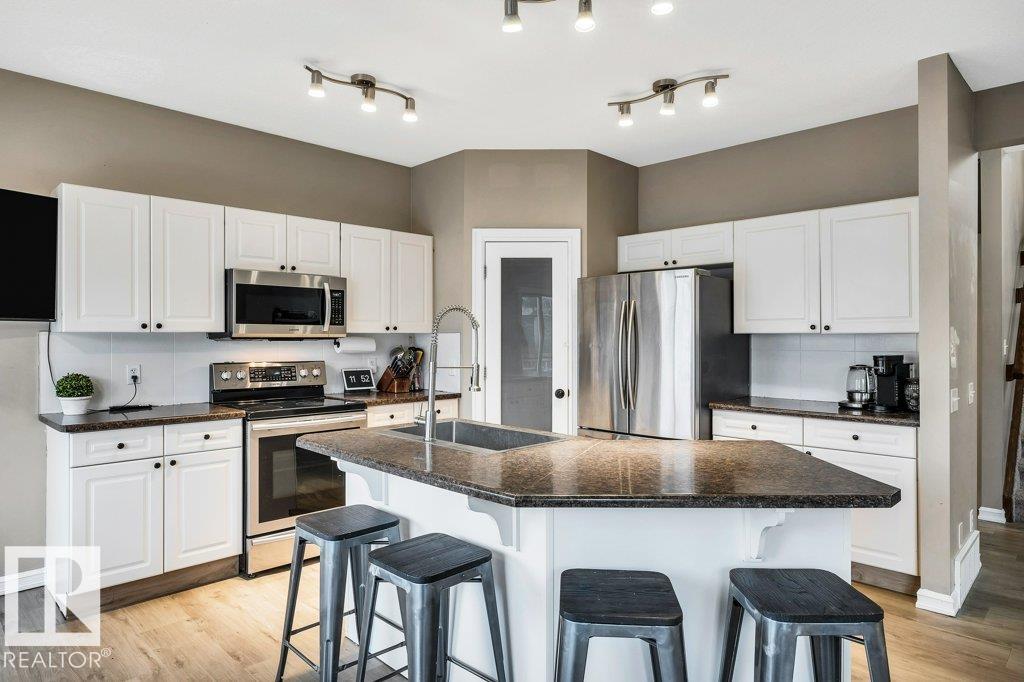 Photo 11 at 3 Vernon Street, Spruce Village, Spruce Grove