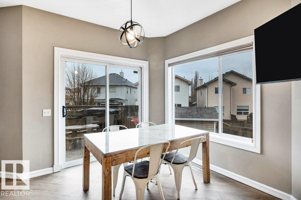 Photo 16 at 3 Vernon Street, Spruce Village, Spruce Grove