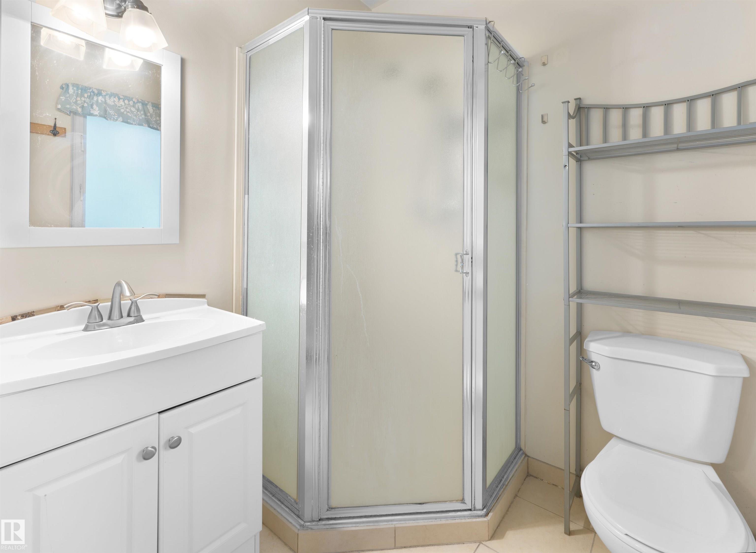 Photo 20 at 11819 75 Avenue NW, Belgravia, Edmonton