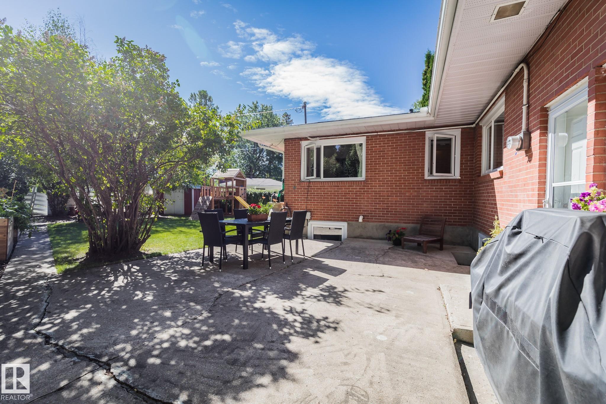 Photo 50 at 11819 75 Avenue NW, Belgravia, Edmonton