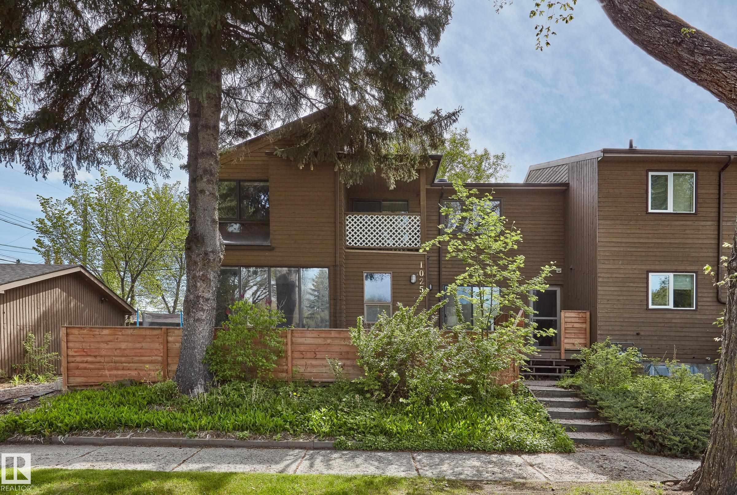 10251 77 Street NW, Forest Heights, Edmonton