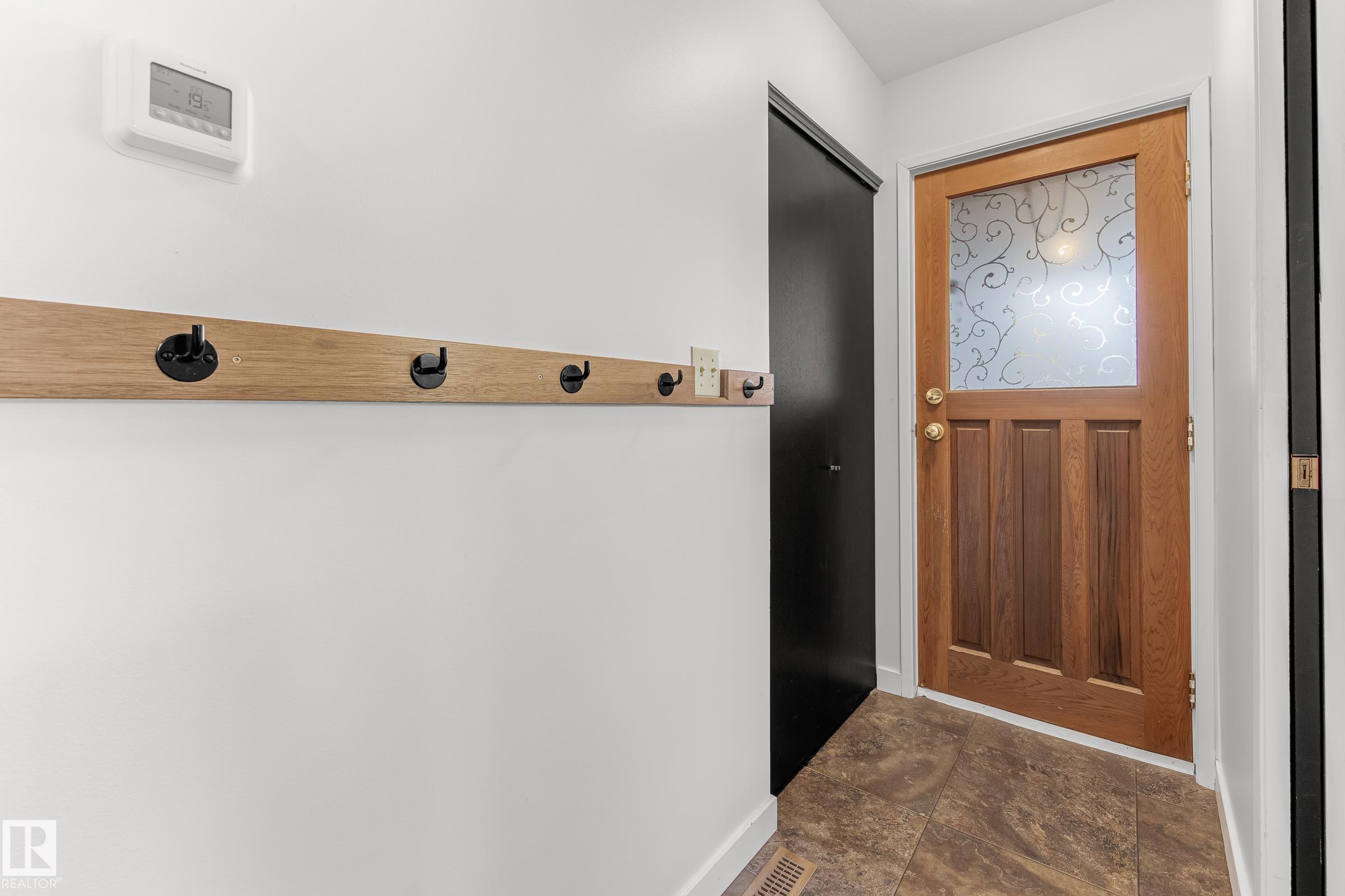 Photo 16 at 10251 77 Street NW, Forest Heights, Edmonton