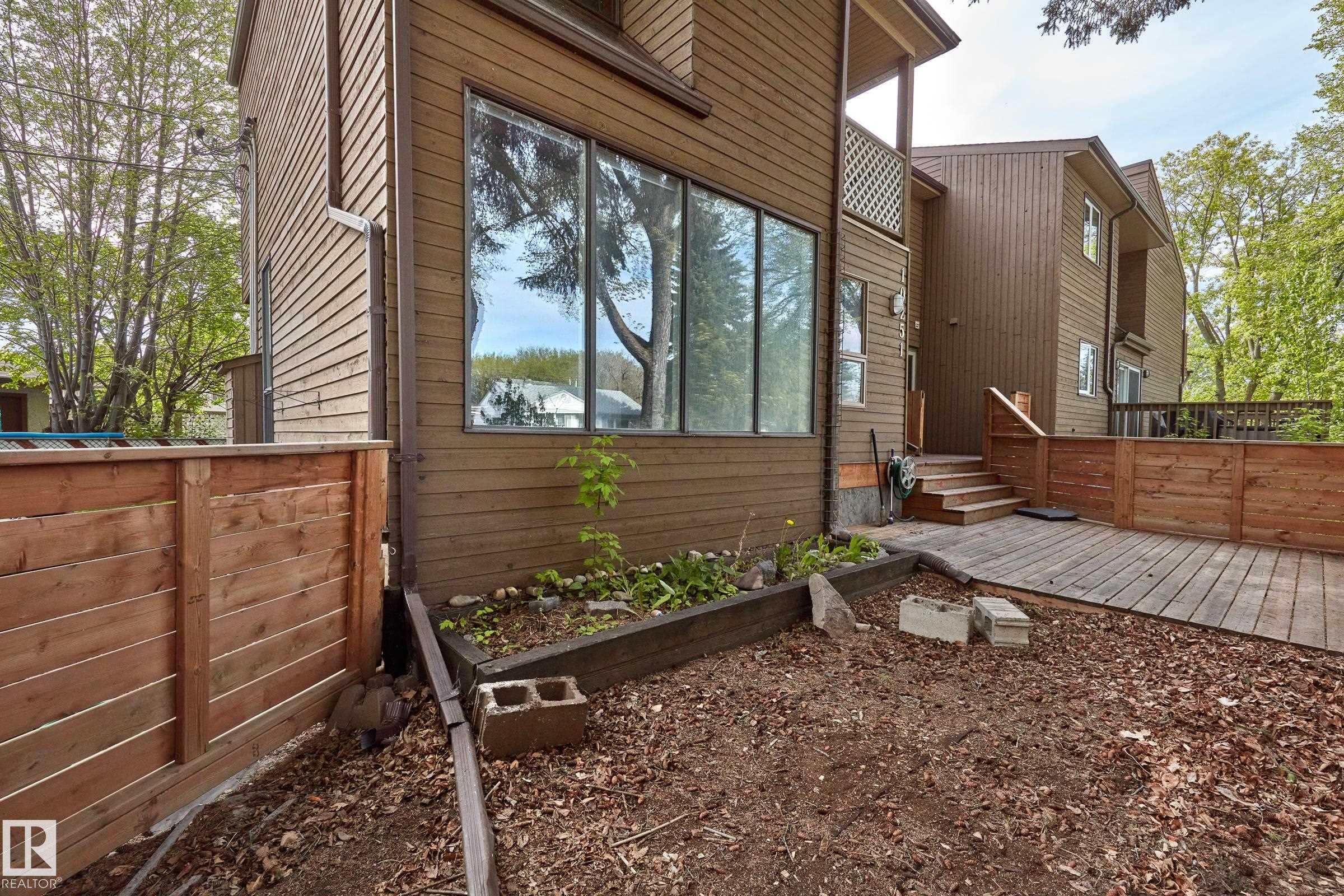 Photo 37 at 10251 77 Street NW, Forest Heights, Edmonton