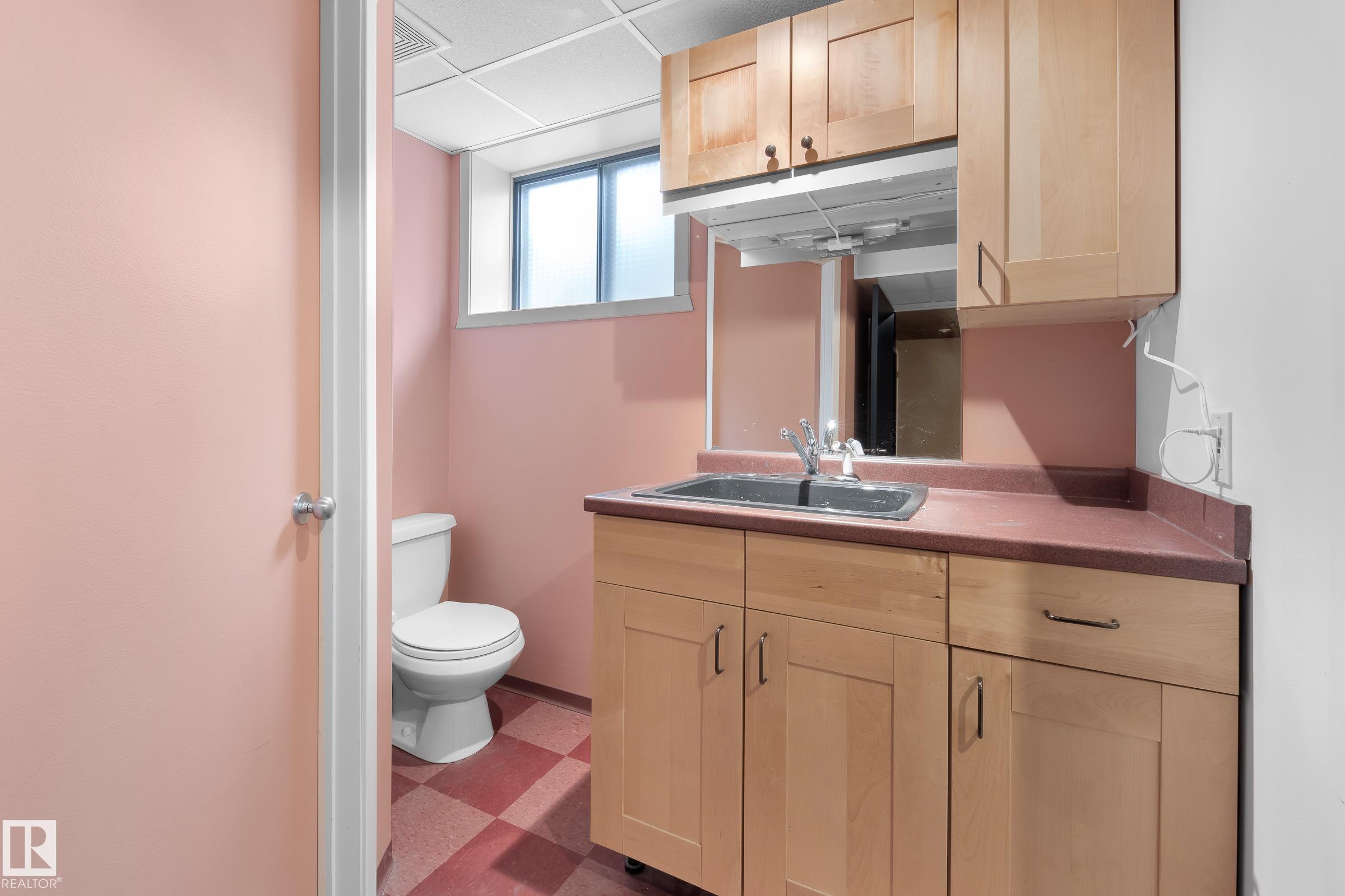 Photo 44 at 10251 77 Street NW, Forest Heights, Edmonton