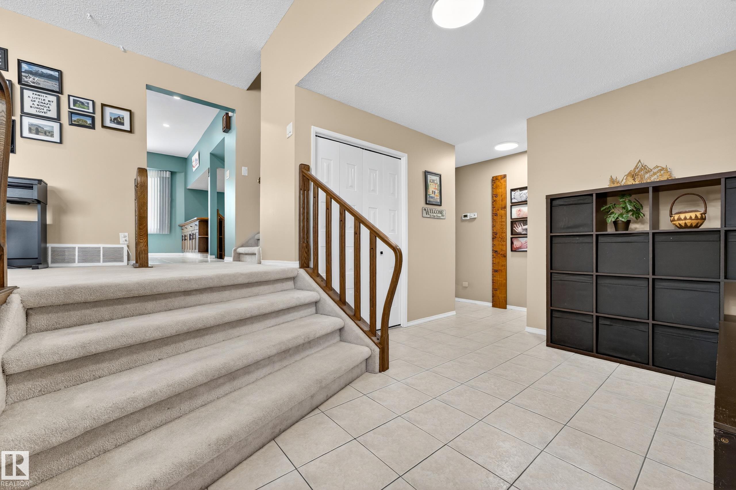 Photo 24 at 3010 105a Street NW, Steinhauer, Edmonton