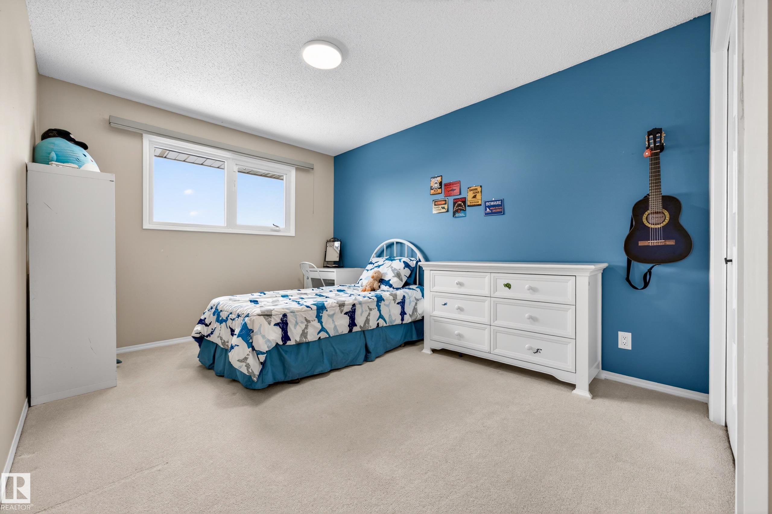 Photo 31 at 3010 105a Street NW, Steinhauer, Edmonton