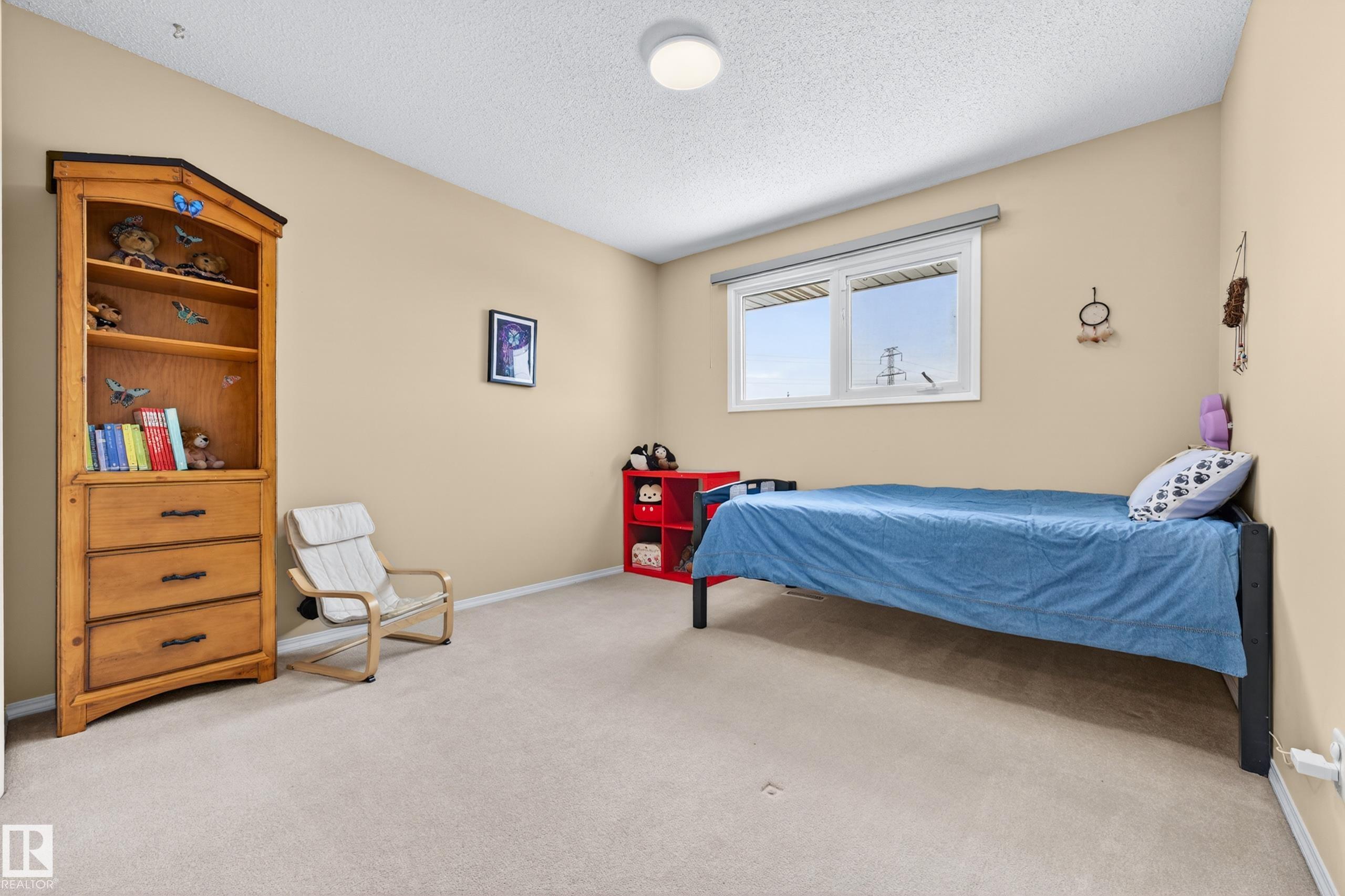 Photo 35 at 3010 105a Street NW, Steinhauer, Edmonton