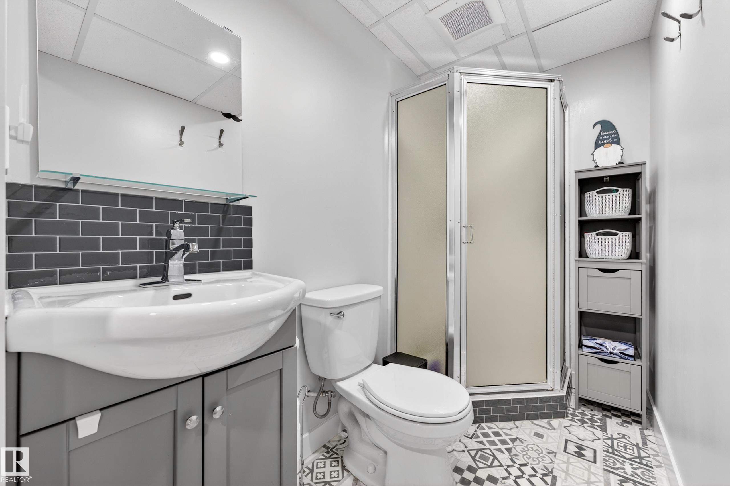 Photo 40 at 3010 105a Street NW, Steinhauer, Edmonton