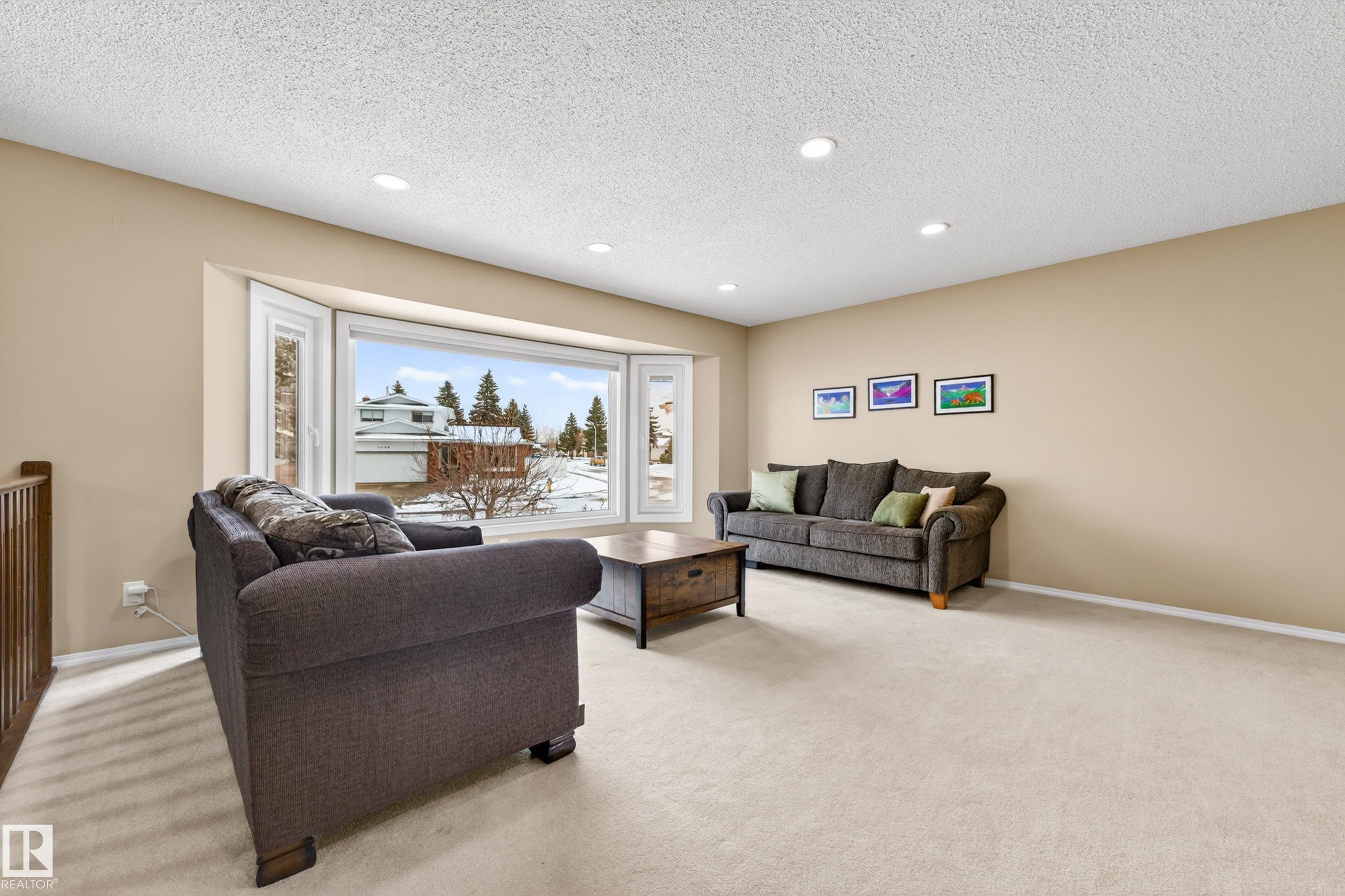 3010 105a Street NW, Steinhauer, Edmonton