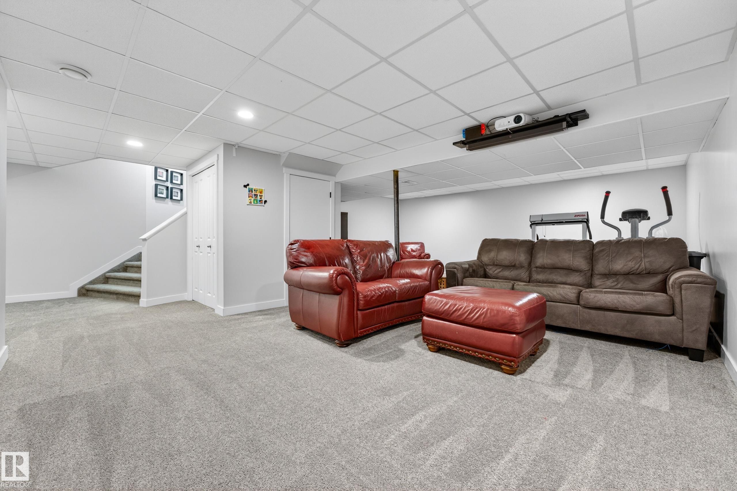 Photo 44 at 3010 105a Street NW, Steinhauer, Edmonton