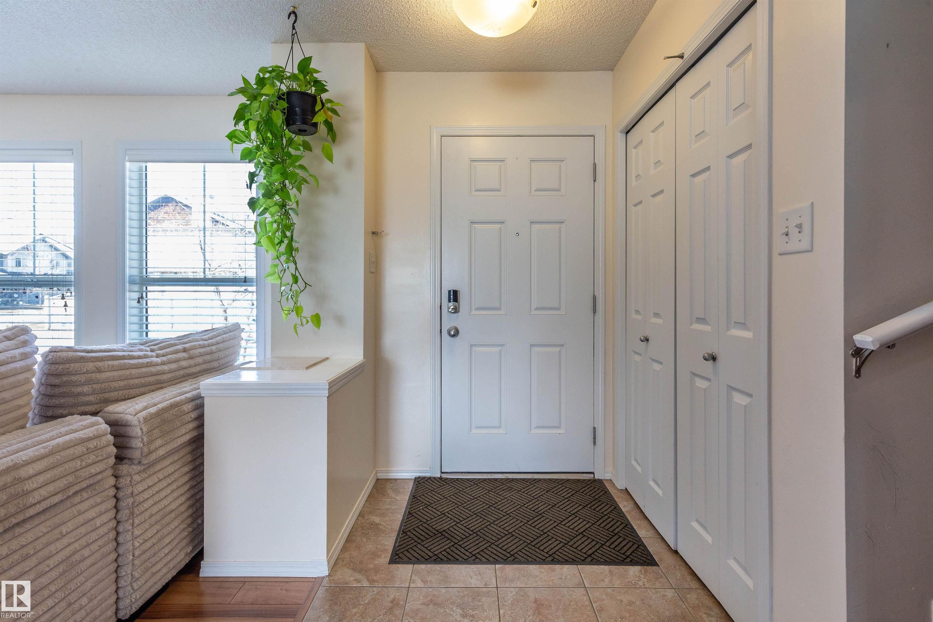 21313 60 Avenue NW, The Hamptons, Edmonton