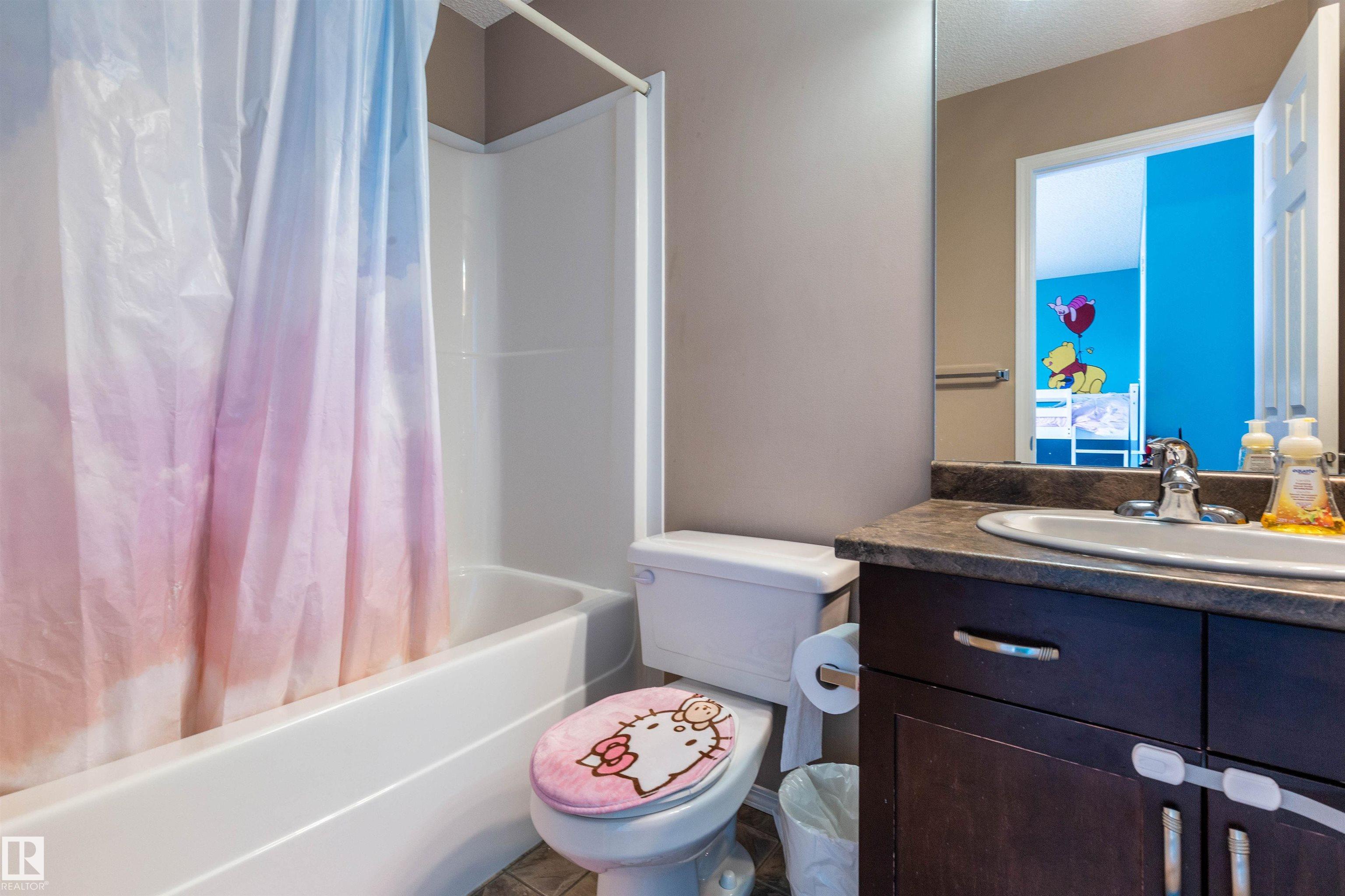 Photo 17 at 21313 60 Avenue NW, The Hamptons, Edmonton