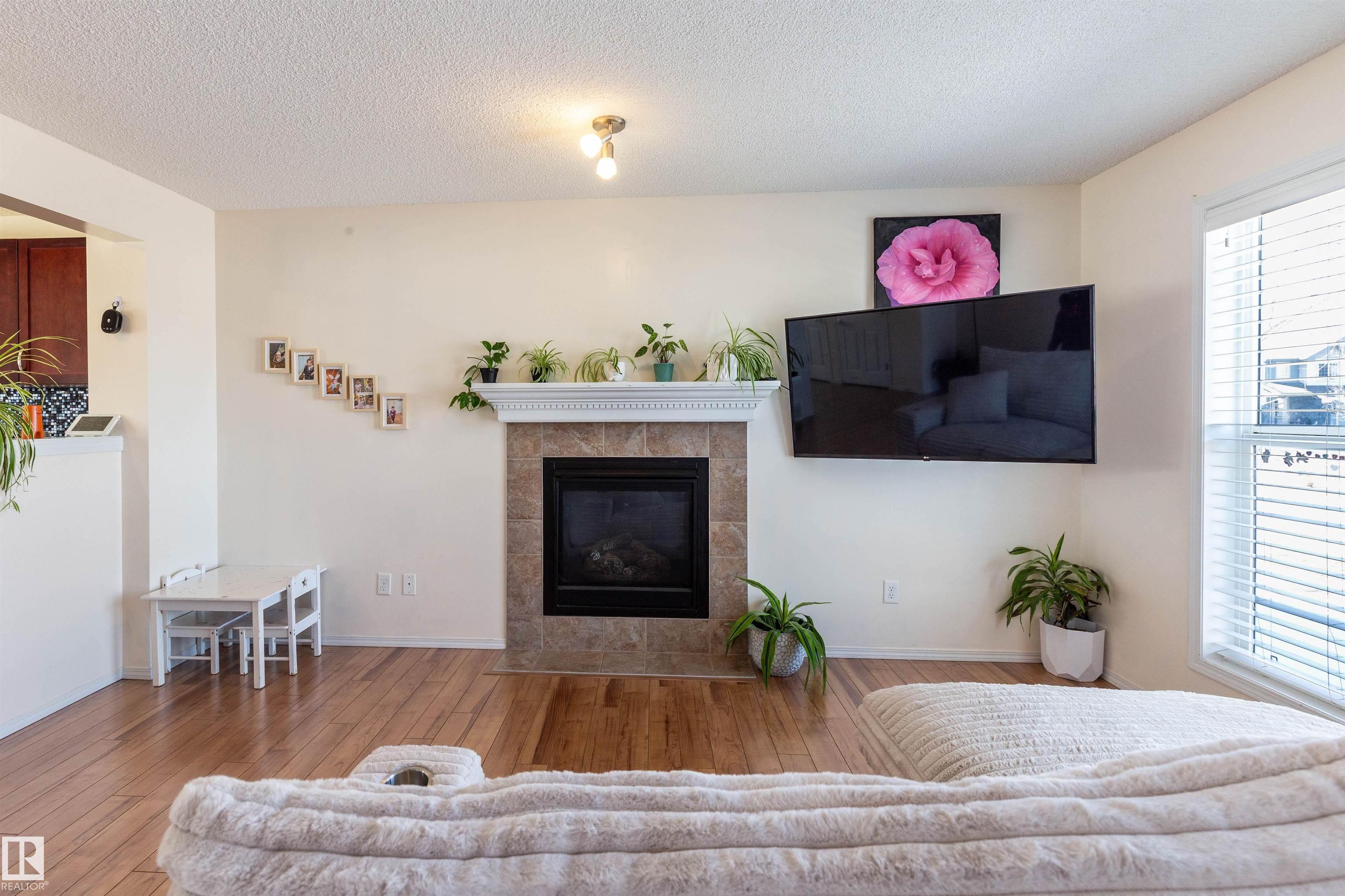 21313 60 Avenue NW, The Hamptons, Edmonton