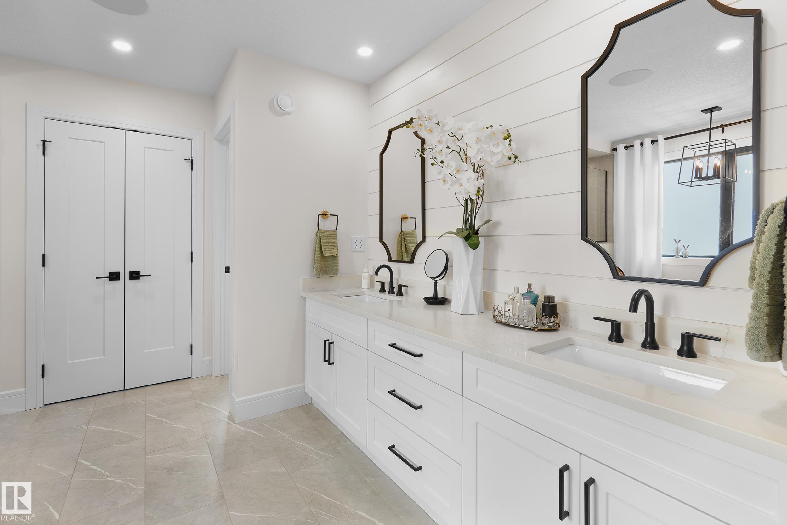 Photo 16 at 10934 131 Street NW, Westmount, Edmonton