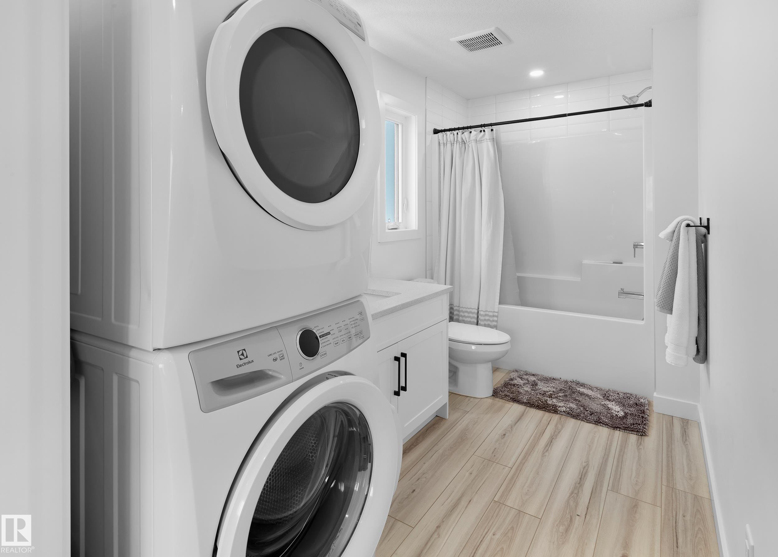 Photo 36 at 10934 131 Street NW, Westmount, Edmonton