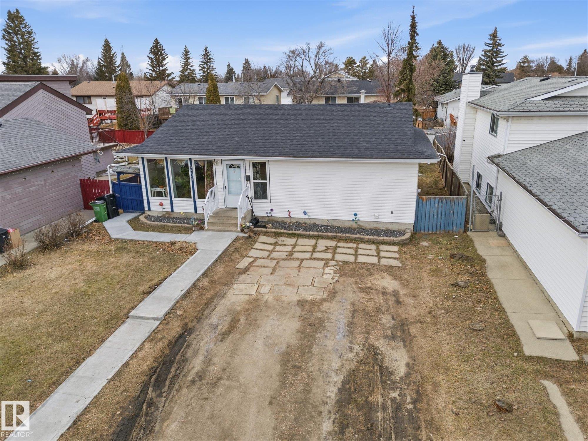 Photo 11 at 4808 21 Avenue NW, Pollard Meadows, Edmonton