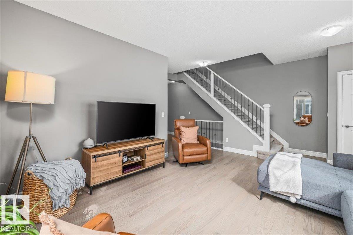 Photo 9 at 9 - 2003 Rabbit Hill Road NW, Magrath Heights, Edmonton