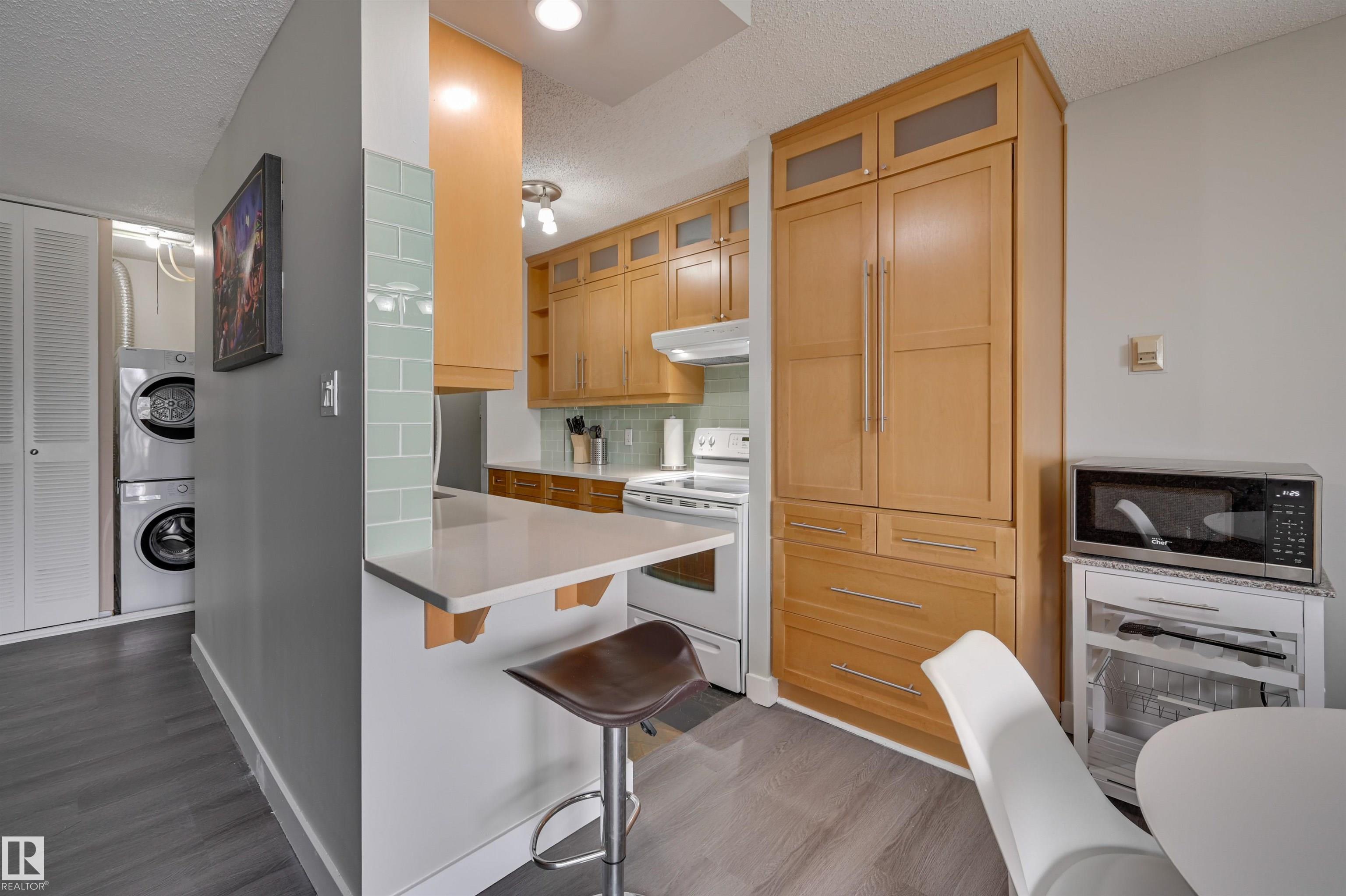 Photo 20 at 1202 - 9909 110 Street NW, Wîhkwêntôwin, Edmonton