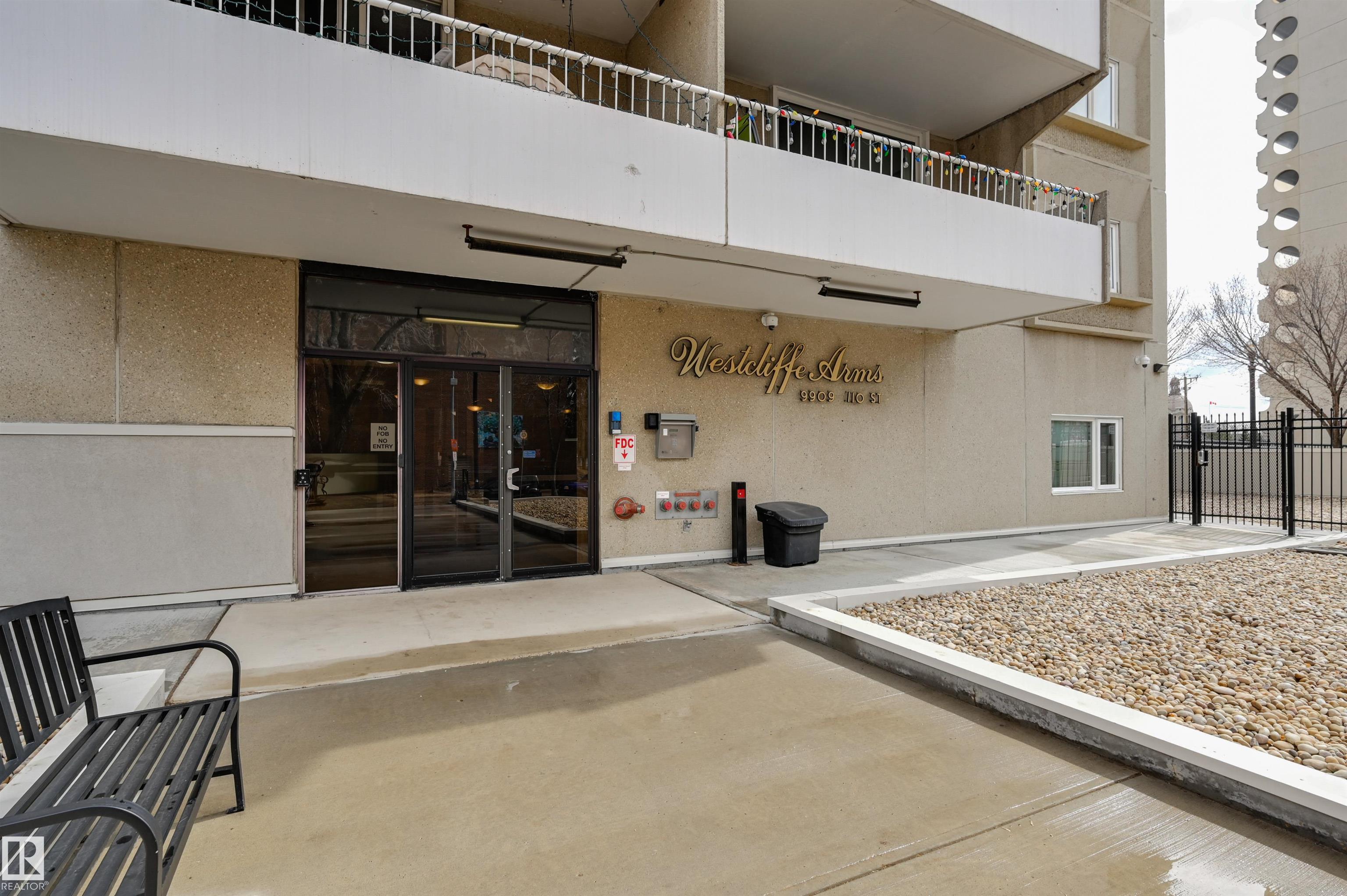 1202 - 9909 110 Street NW, Wîhkwêntôwin, Edmonton