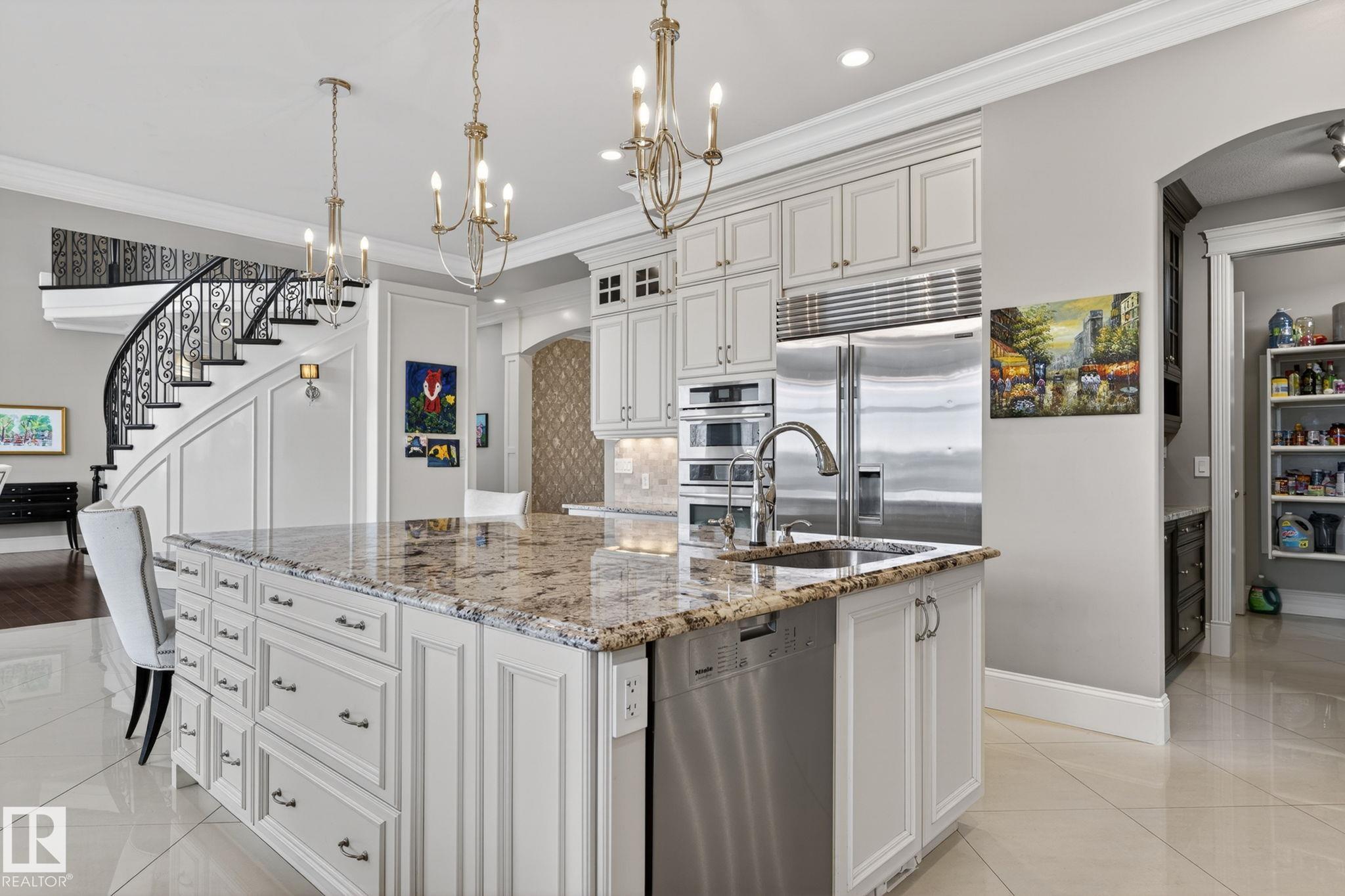 Photo 24 at 1413 Woodward Crescent NW, Oleskiw, Edmonton