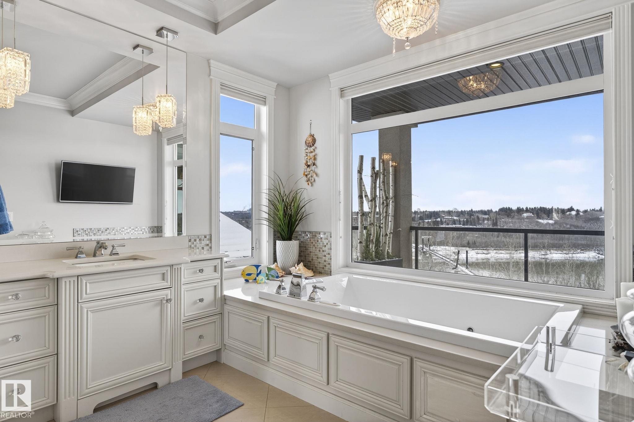 Photo 46 at 1413 Woodward Crescent NW, Oleskiw, Edmonton