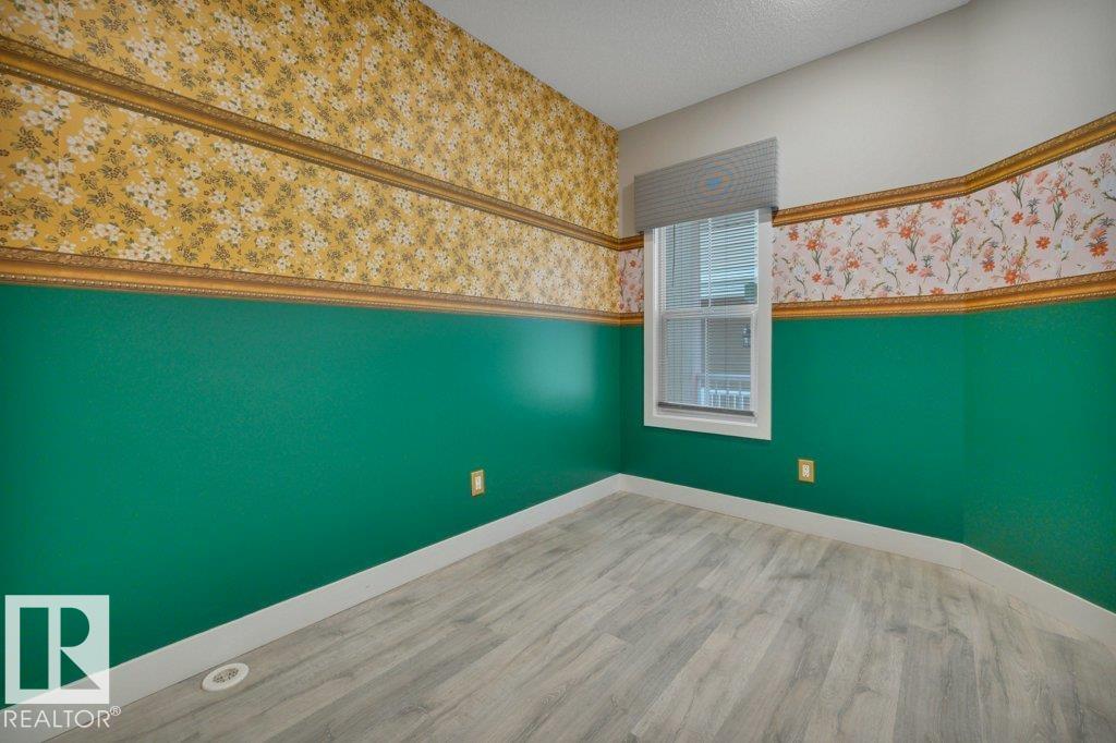 Photo 9 at 1909 Davidson Wynd SW, Desrochers Area, Edmonton