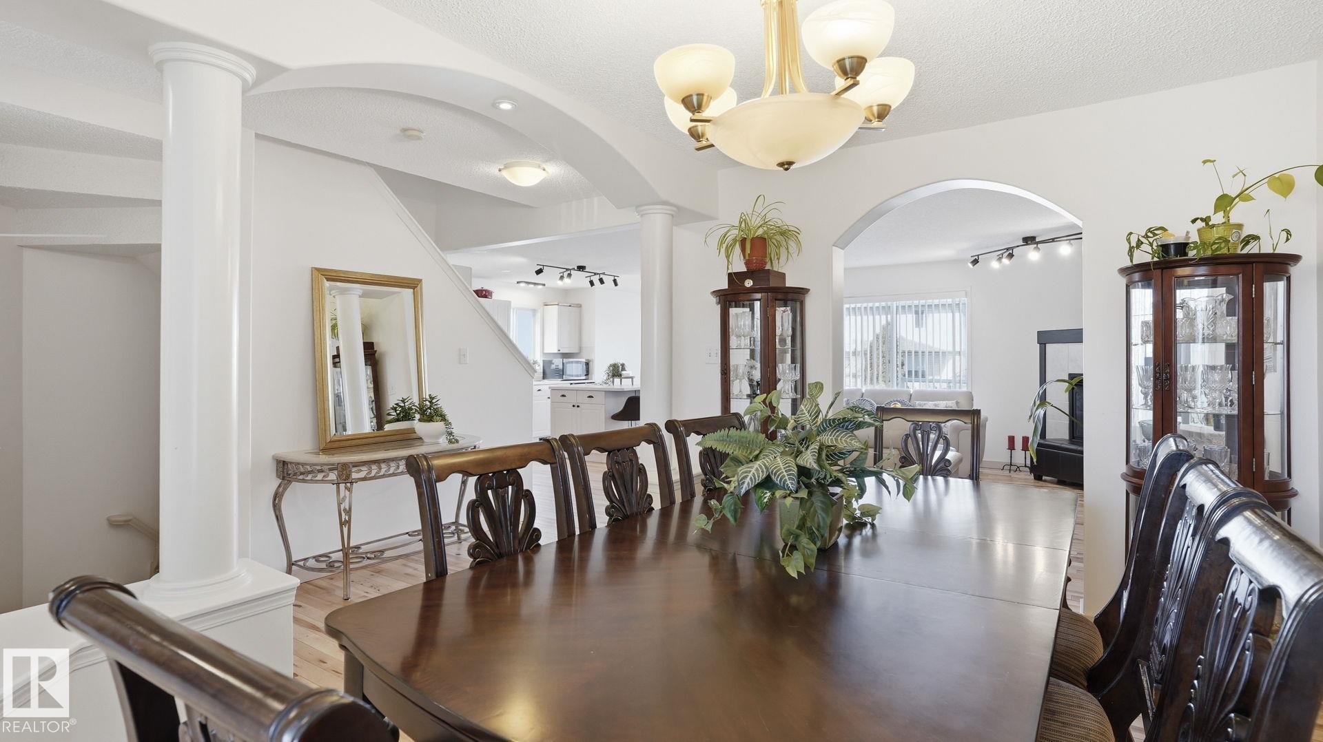 Photo 17 at 1310 Barnes Close SW, Blackmud Creek, Edmonton