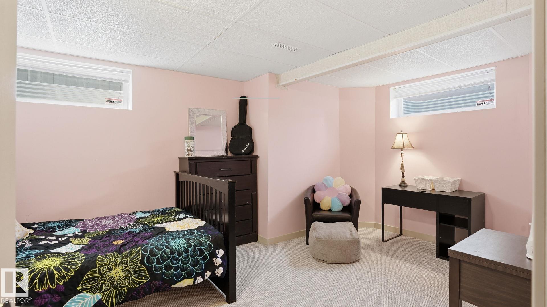 Photo 32 at 1310 Barnes Close SW, Blackmud Creek, Edmonton