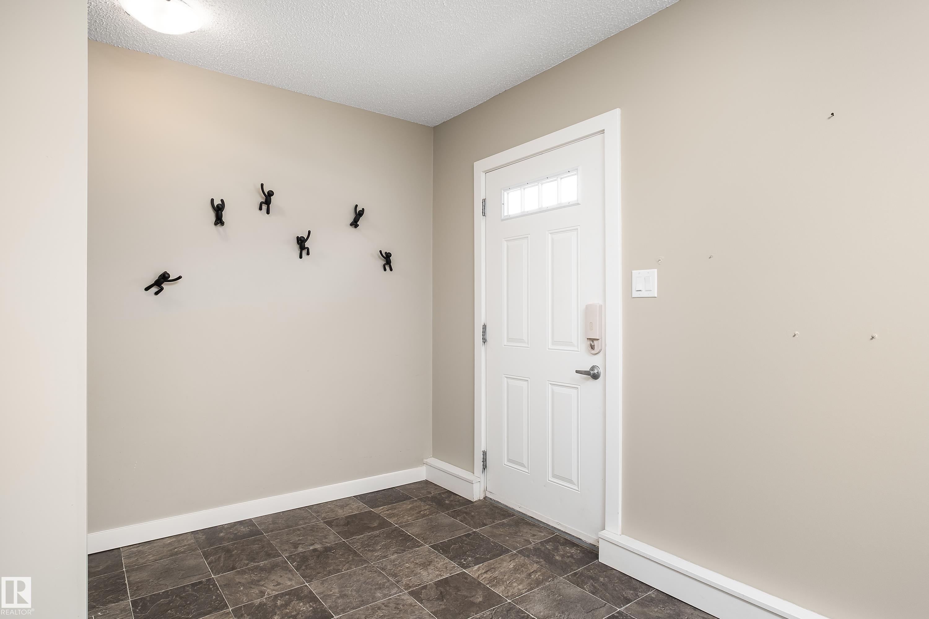 39 - 2803 James Mowatt Trail SW, Callaghan, Edmonton