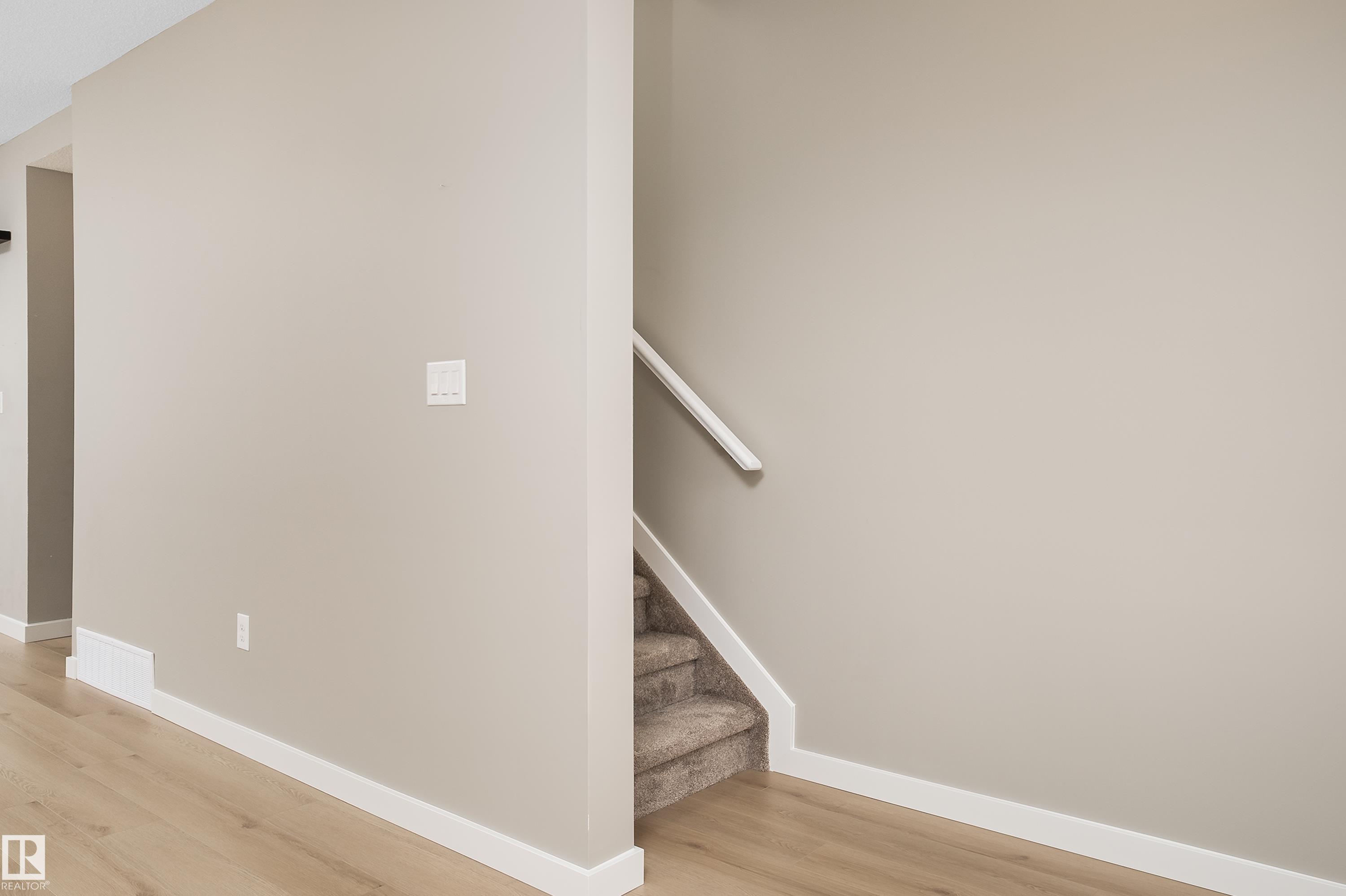 Photo 26 at 39 - 2803 James Mowatt Trail SW, Callaghan, Edmonton