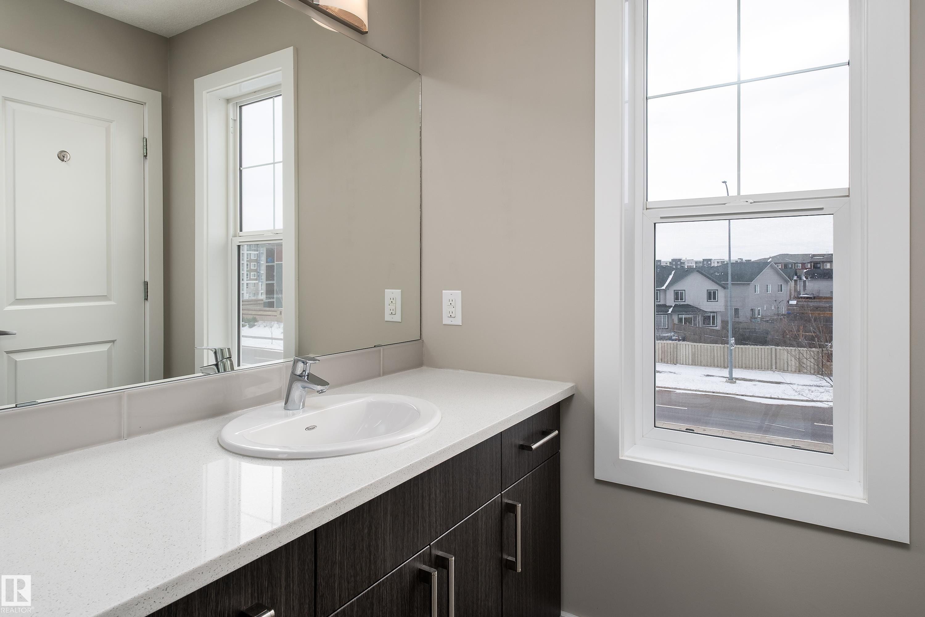 Photo 32 at 39 - 2803 James Mowatt Trail SW, Callaghan, Edmonton