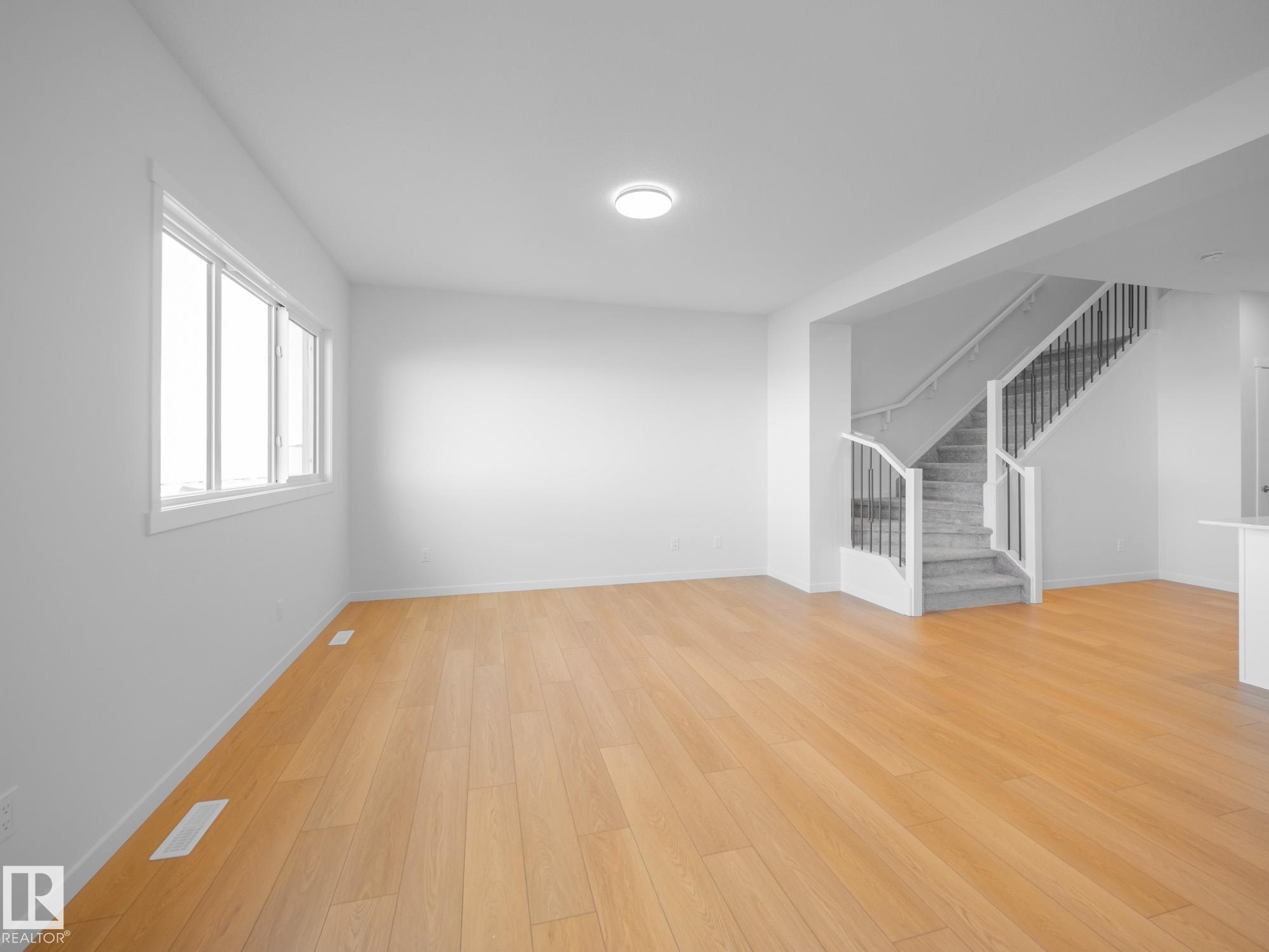 Photo 20 at 7005 176a Avenue NW, Crystallina Nera East, Edmonton