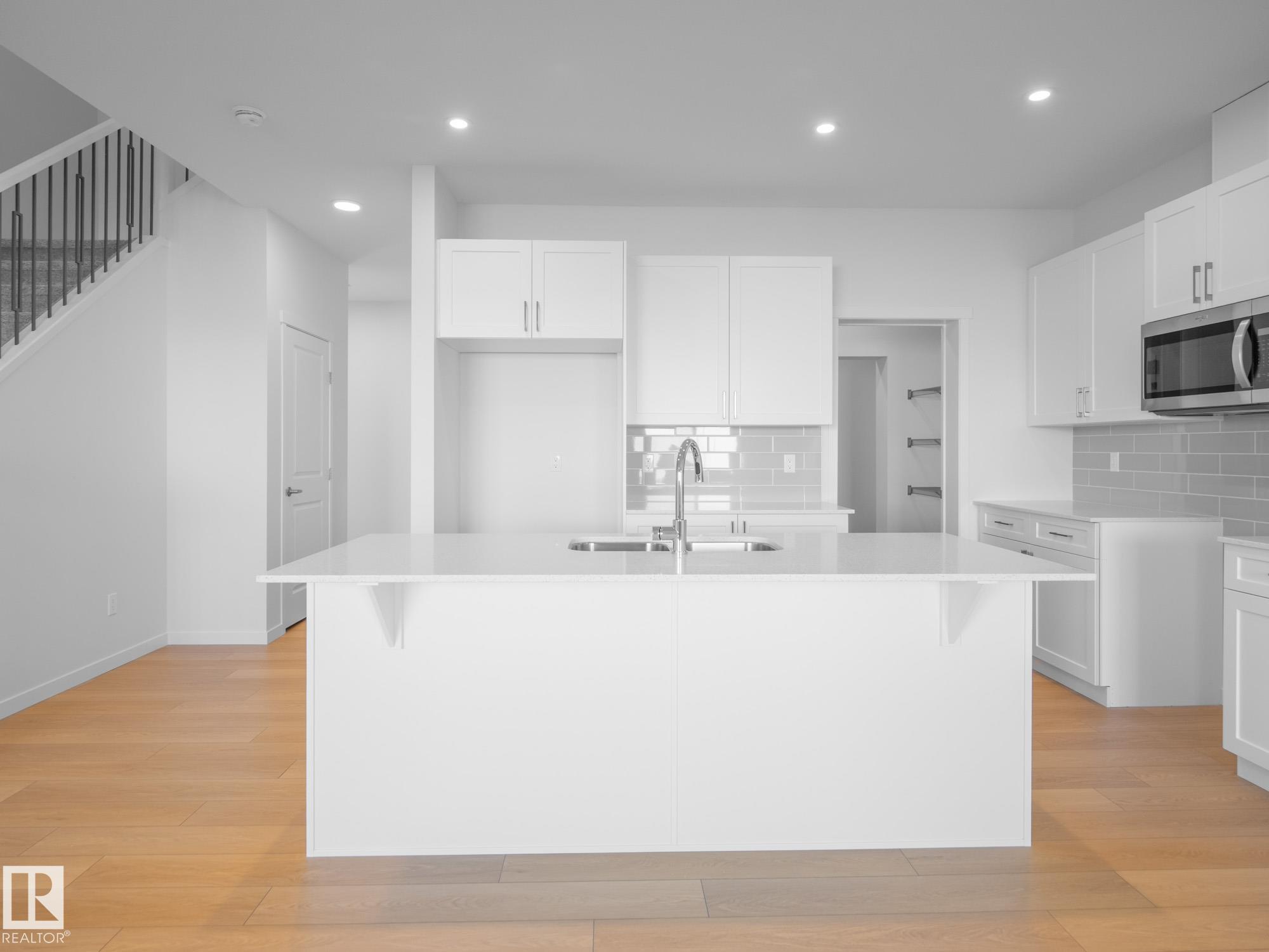 Photo 14 at 5 Emerson Landing, Easton, Spruce Grove