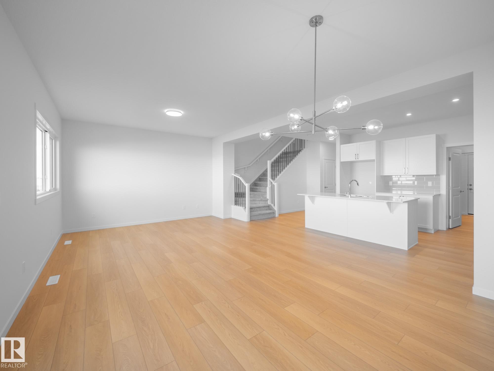 Photo 18 at 5 Emerson Landing, Easton, Spruce Grove