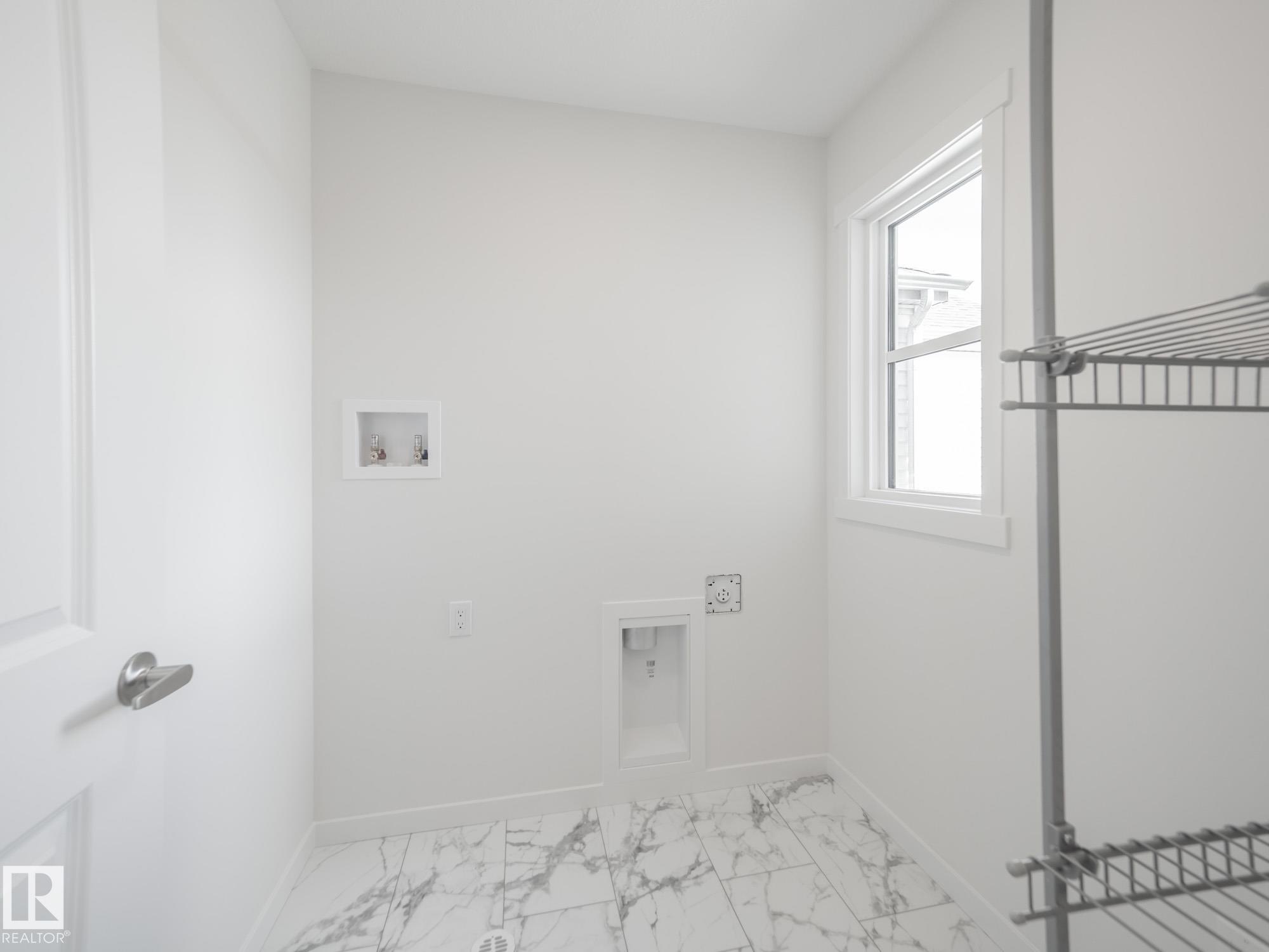 Photo 39 at 5 Emerson Landing, Easton, Spruce Grove