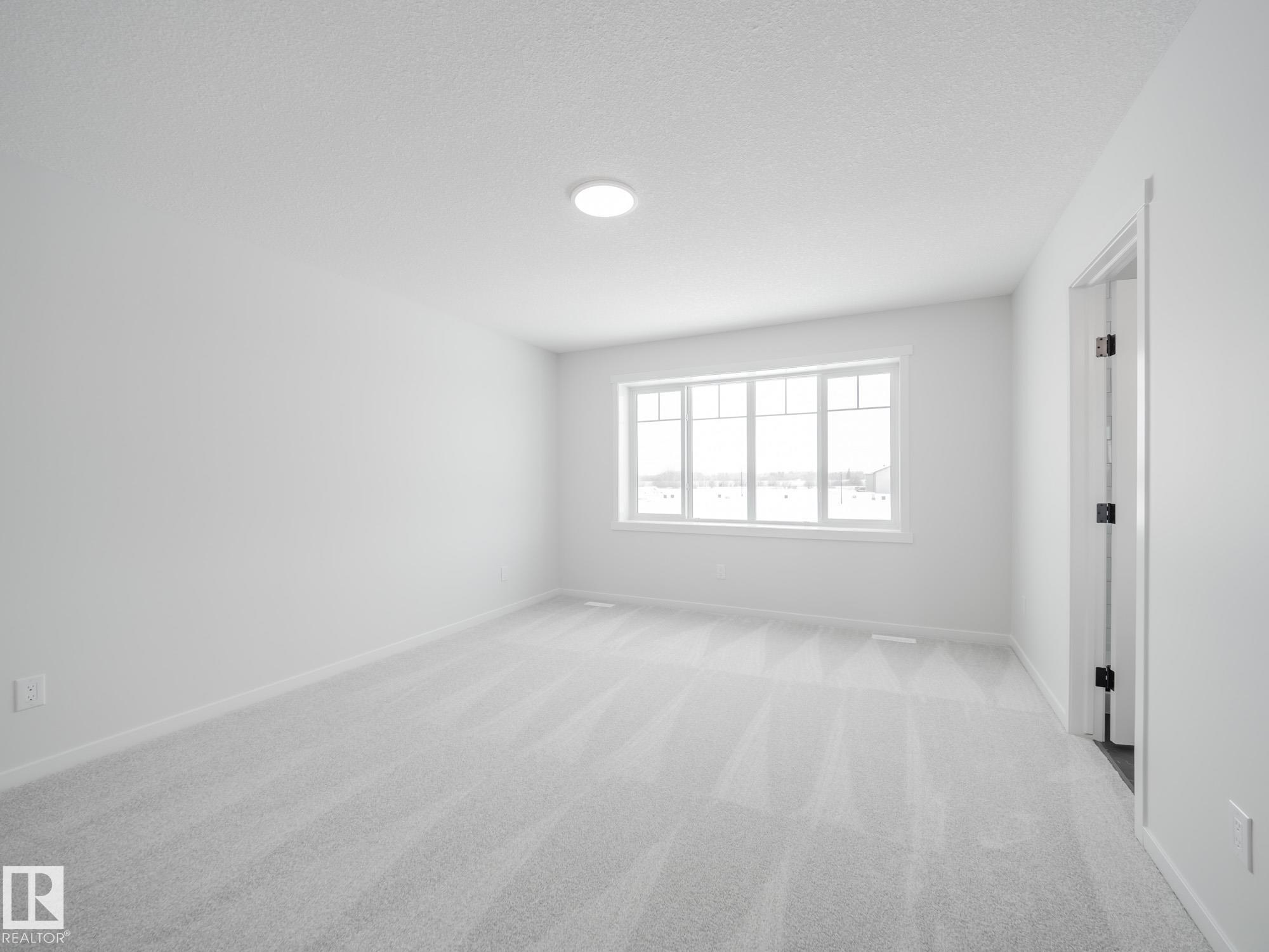 Photo 29 at 927 18 Avenue NW, Aster, Edmonton