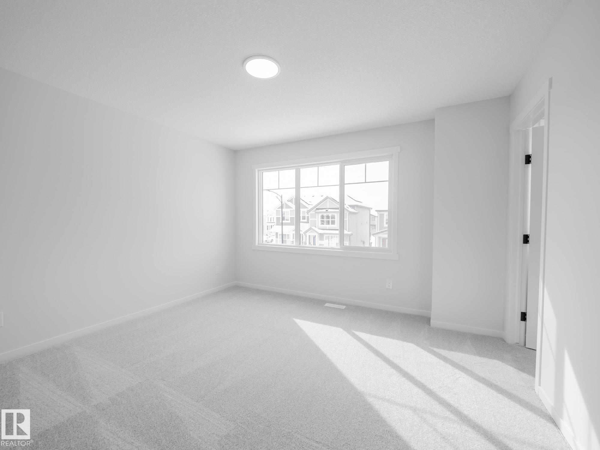 Photo 35 at 927 18 Avenue NW, Aster, Edmonton